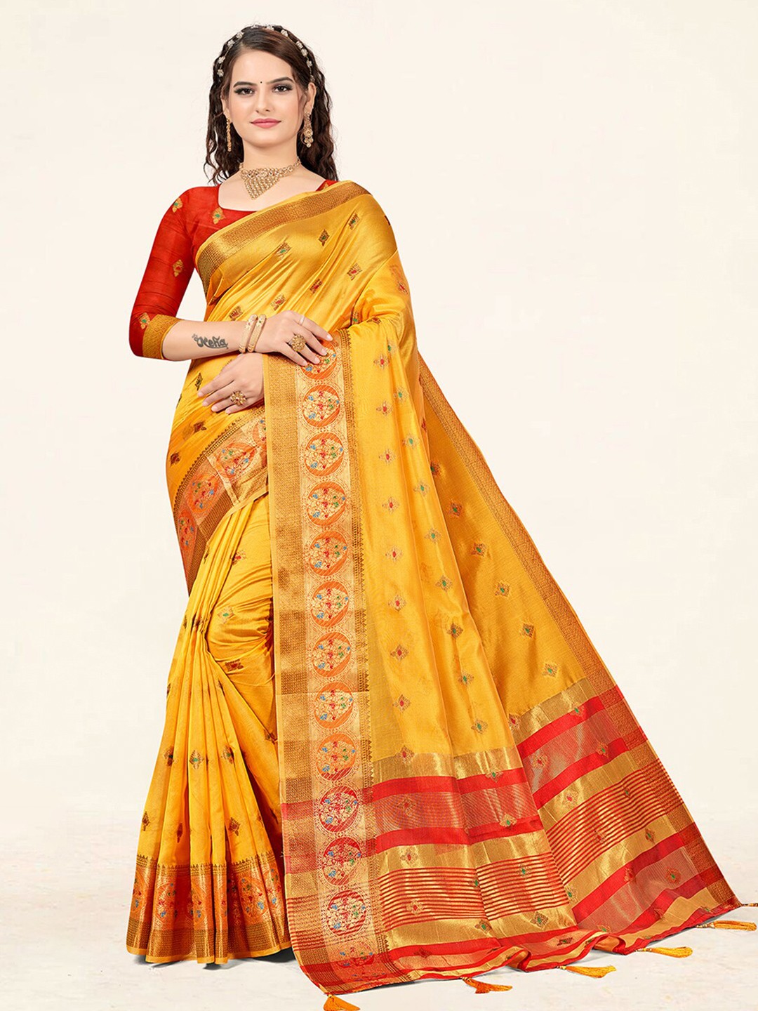 

SANGAM PRINTS Woven Design Zari Organza Saree, Yellow