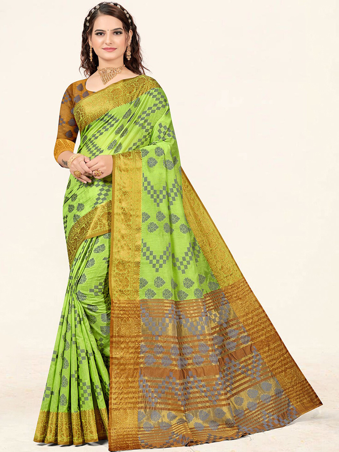 

SANGAM PRINTS Ethnic Motifs Woven Design Zari Saree, Green