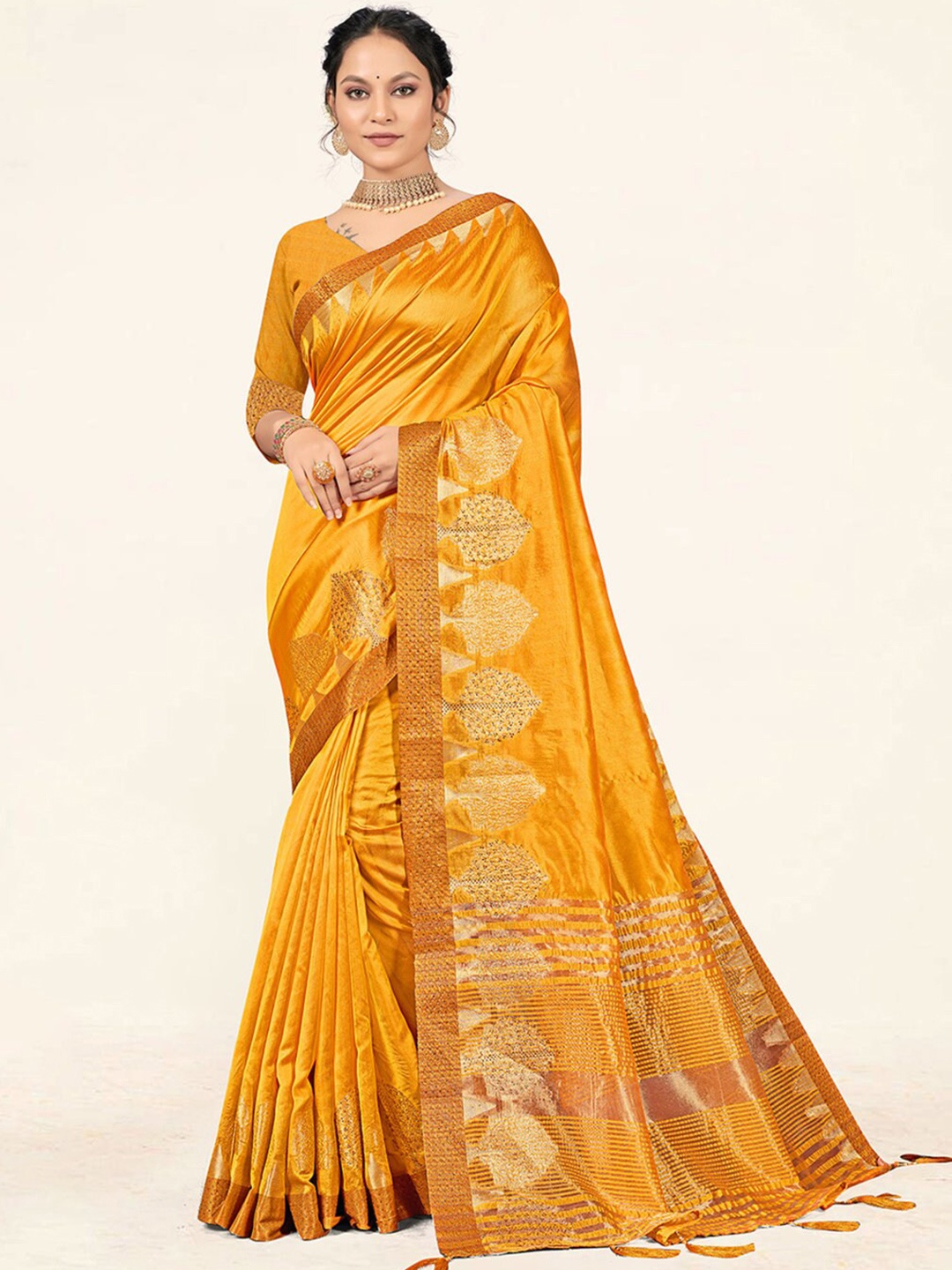 

SANGAM PRINTS Woven Design Zari Organza Saree, Yellow