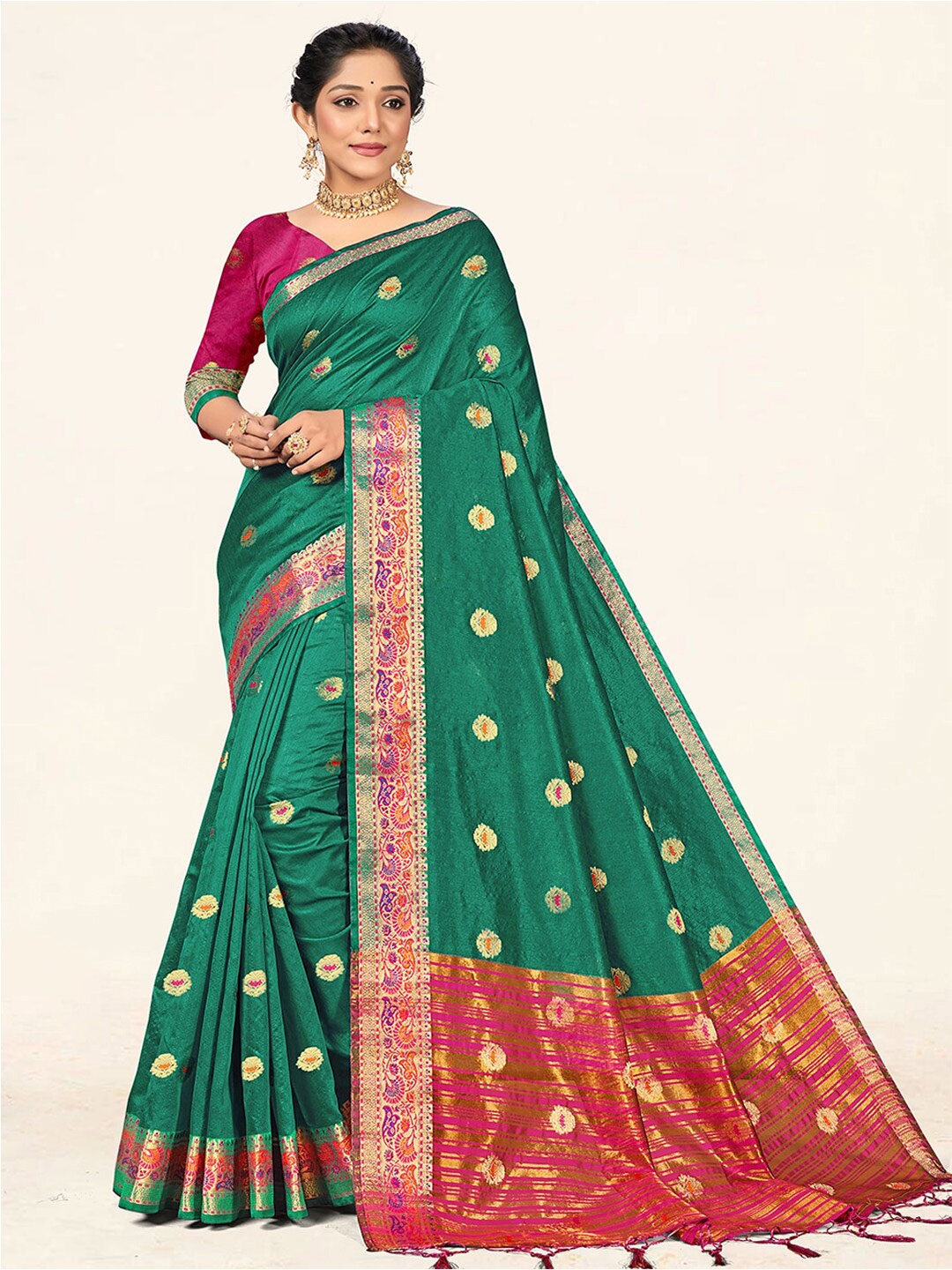 

SANGAM PRINTS Ethnic Woven Design Zari Saree, Green
