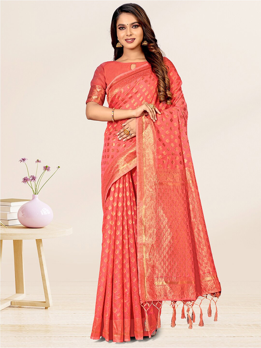 

SANGAM PRINTS Ethnic Woven Design Zari Saree, Pink