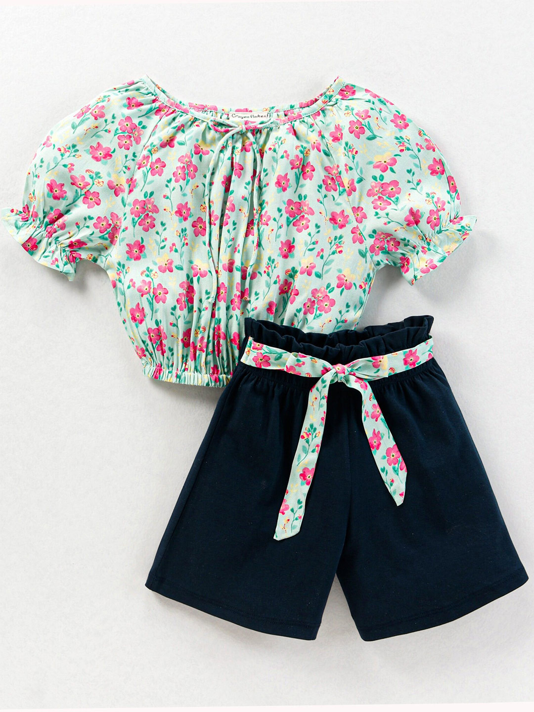 

CrayonFlakes Girls Printed Top with Shorts Clothing Set, Green