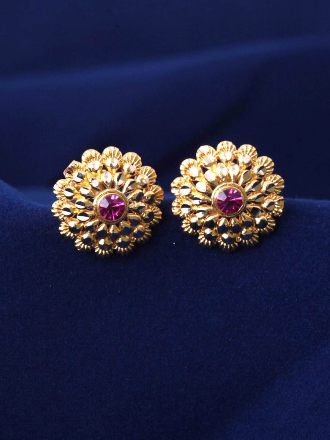 

MEENAZ 4Pcs Gold-Plated Studs Earrings