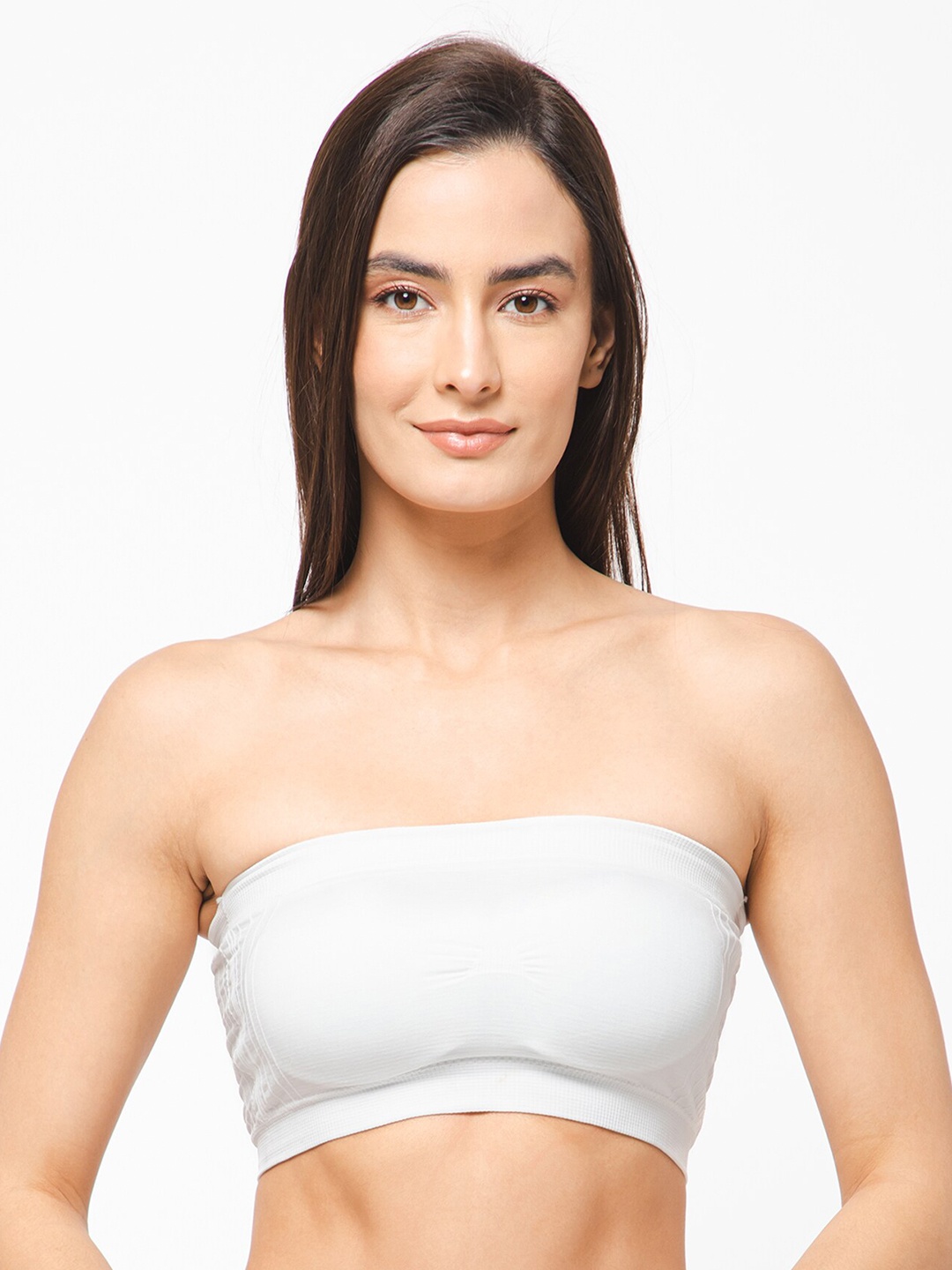 

INFINIUM Full Coverage Heavily Padded Dry-Fit Bandeau Bra, White