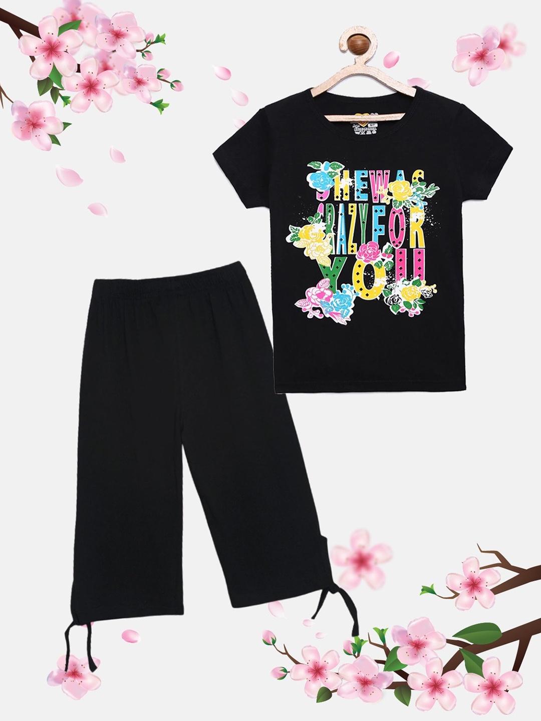 

SINI MINI Girls Typography Printed Pure Cotton Night Suit, Black