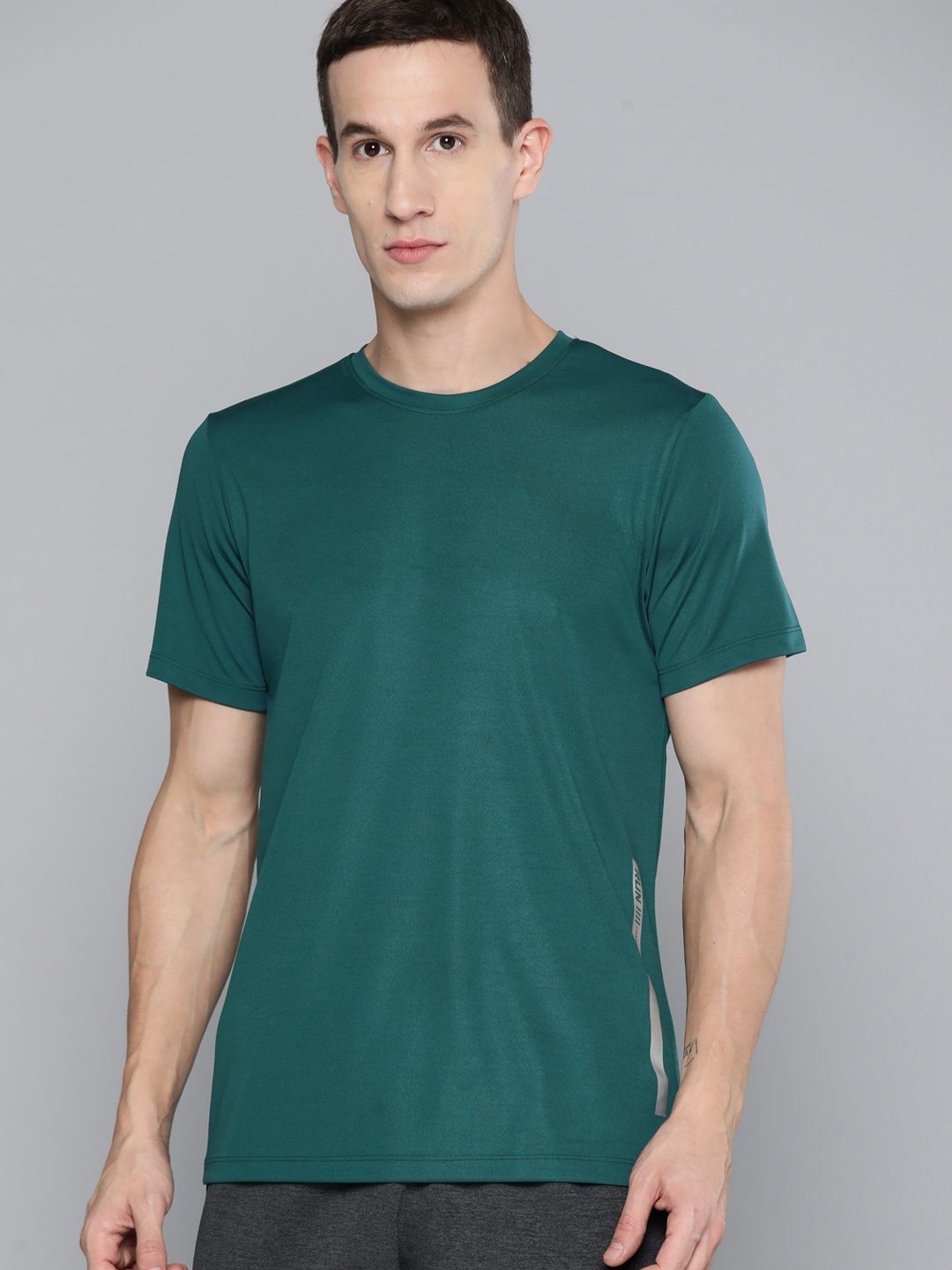 

HRX by Hrithik Roshan Rapid-Dry Running T-shirt, Green