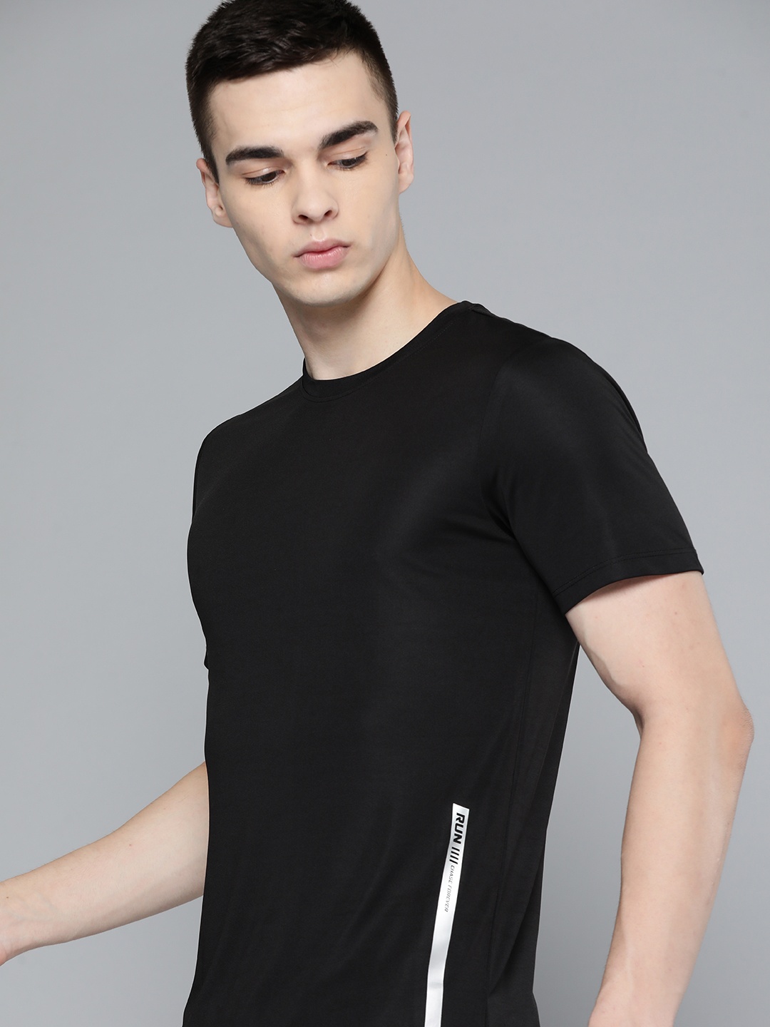 

HRX by Hrithik Roshan Rapid-Dry Running T-shirt, Black