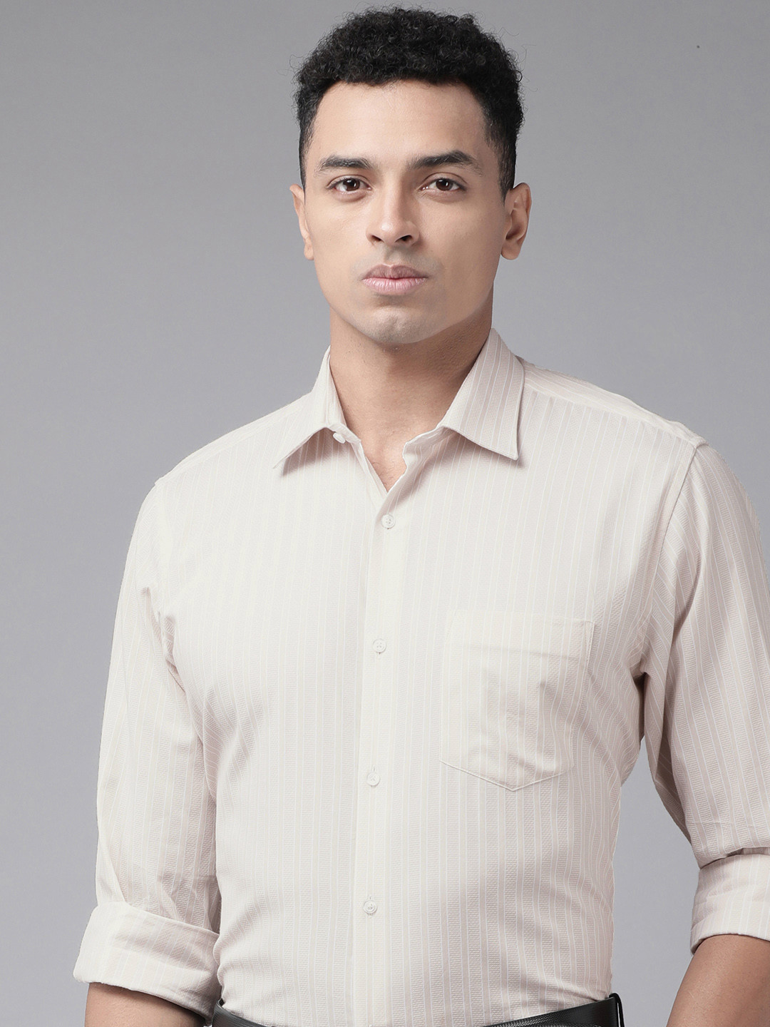 

Van Heusen Custom Fit Striped Pure Cotton Formal Shirt, Beige