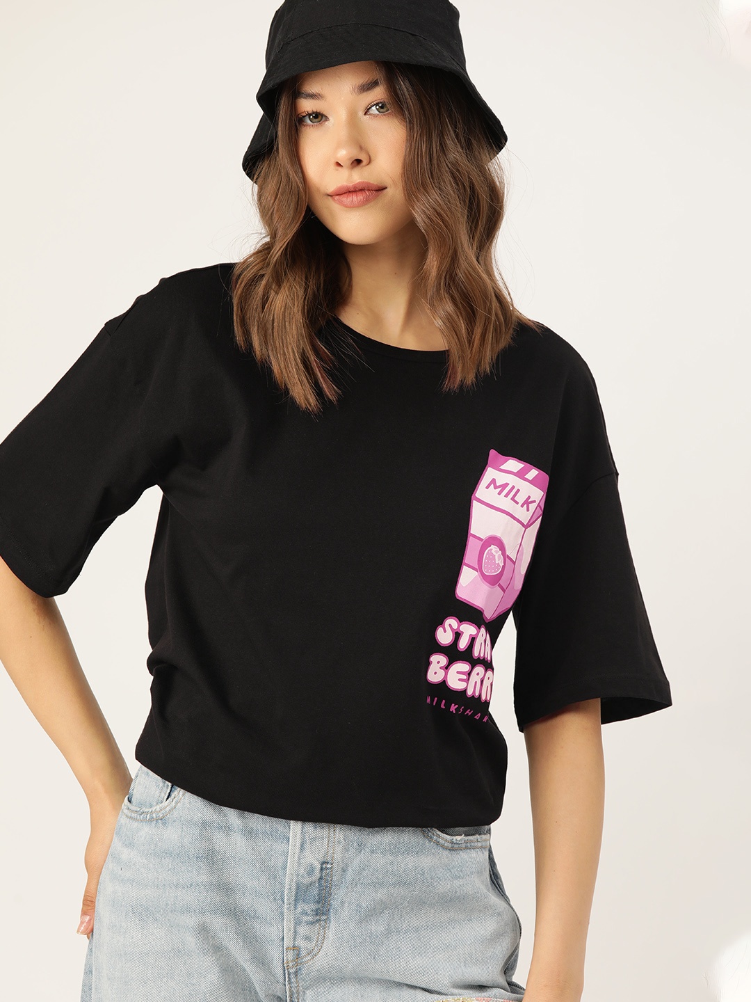

DressBerry Pure Cotton Printed Drop-Shoulder Sleeves Longline T-shirt, Black