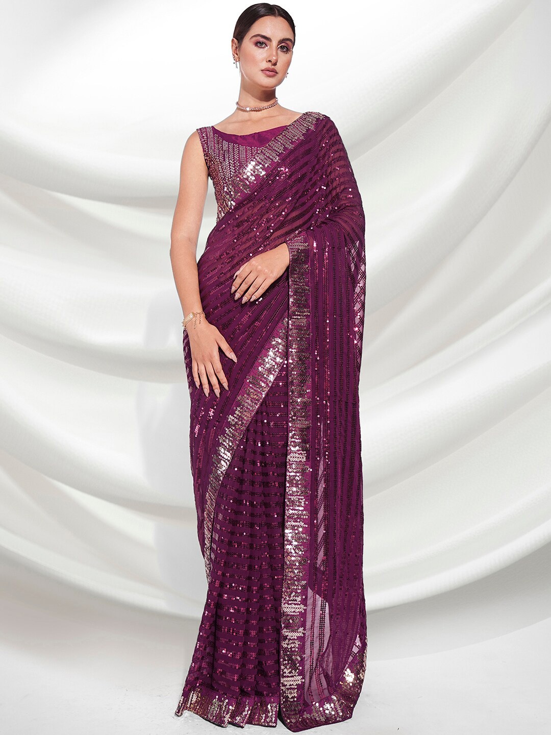 

Mitera Purple & Gold-Toned Embellished Sequinned Saree
