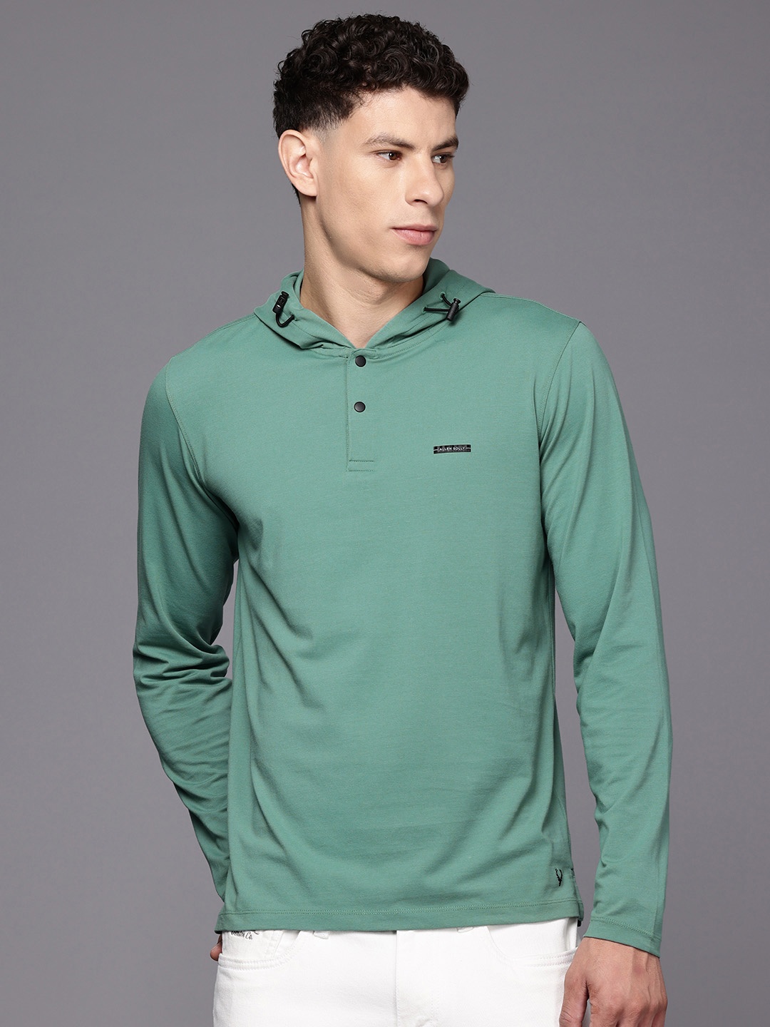 

Allen Solly Hooded Long Sleeves Slim Fit T-shirt, Green