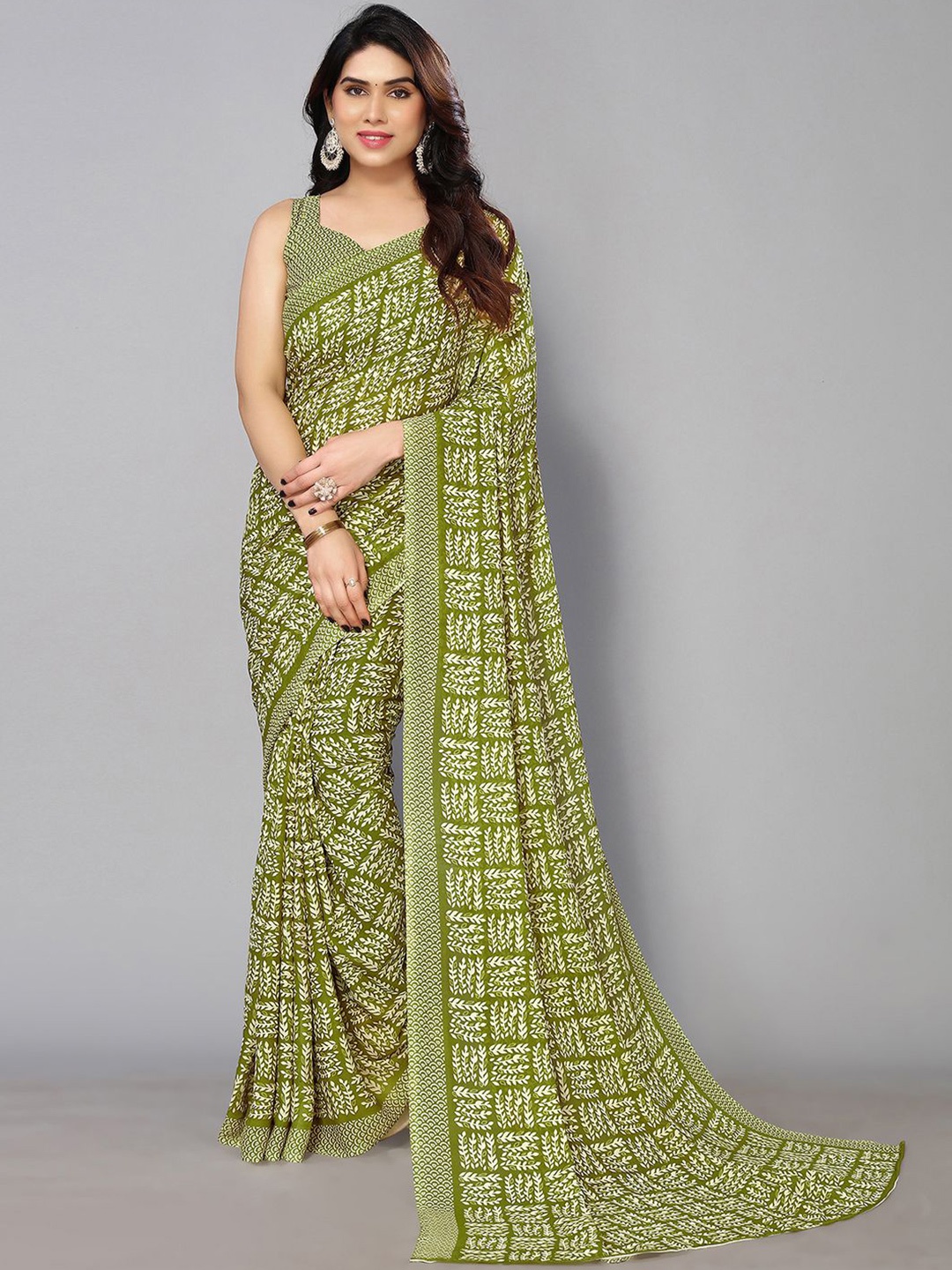 

KALINI Floral Printed Saree, Green