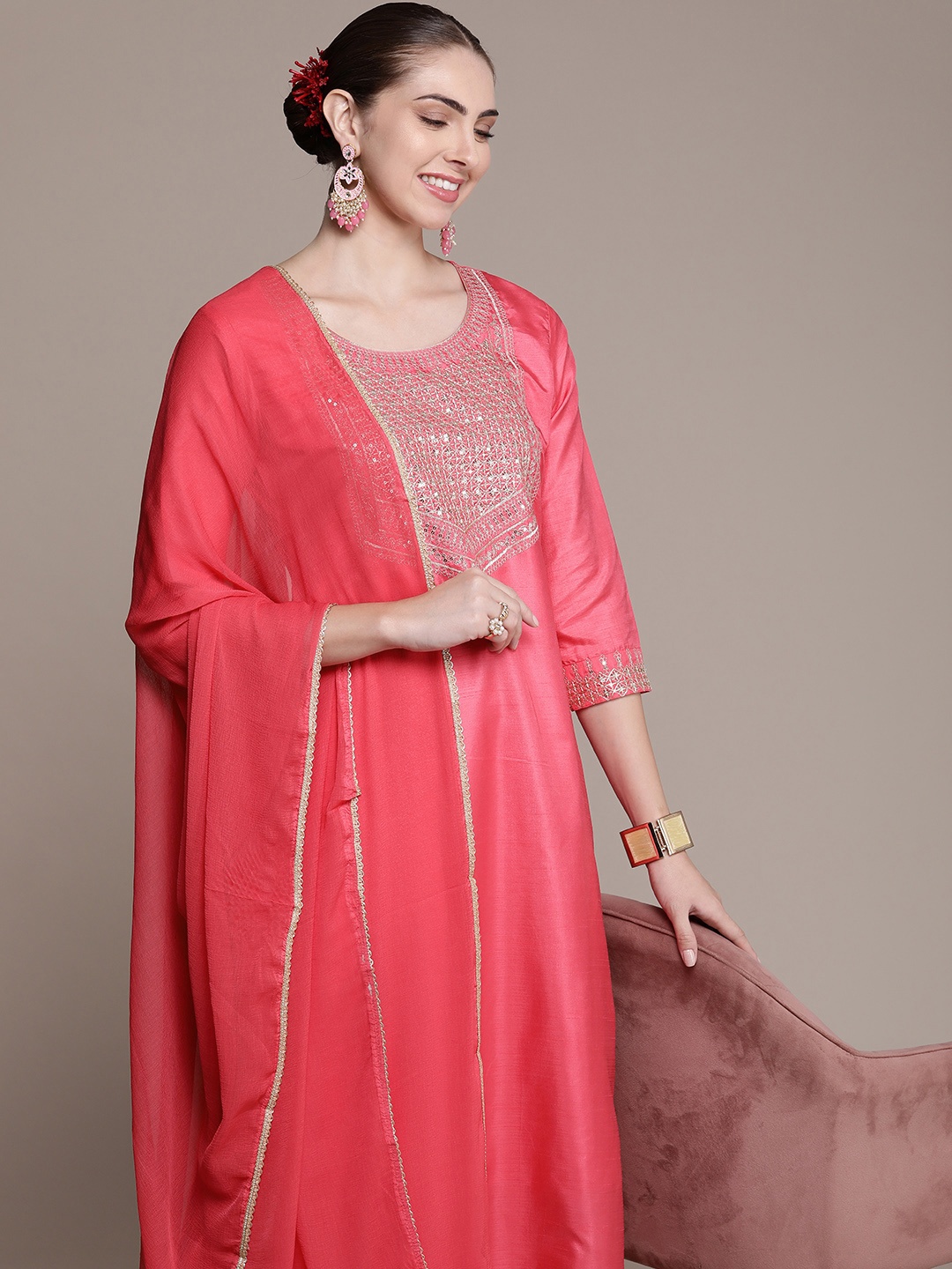 

Anouk Women Yoke Design Regular Sequinned Kurta with Trousers & With Dupatta, Pink