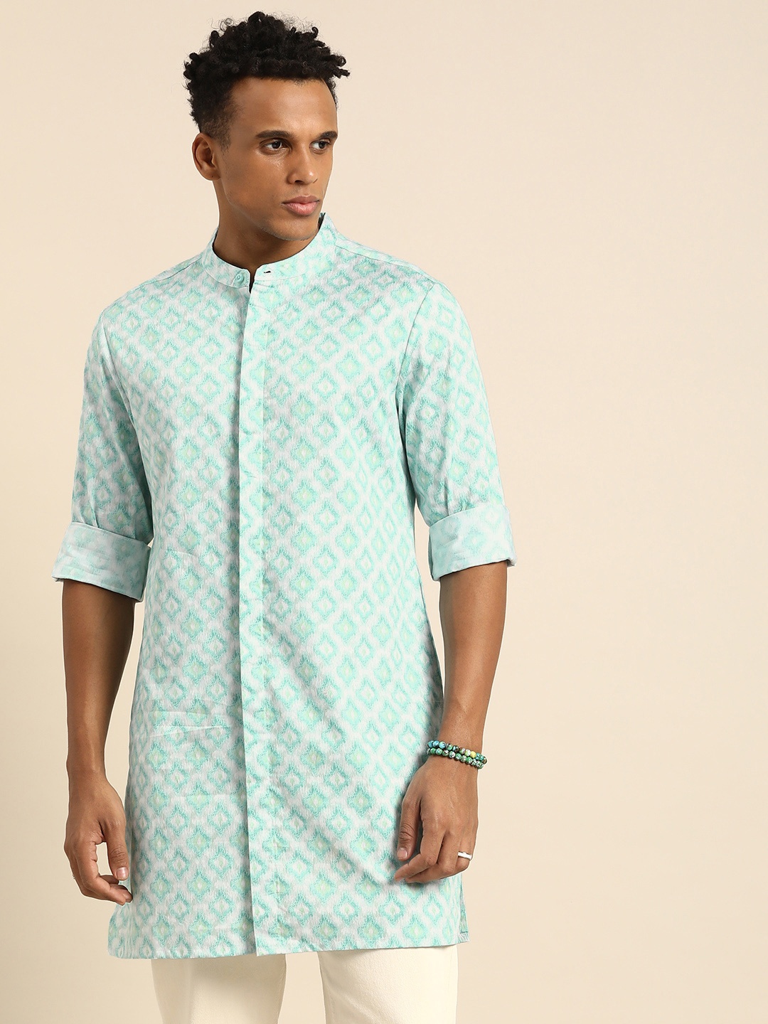 

Sangria Men Printed Cotton Kurta with Concealed Button Placket, Turquoise blue