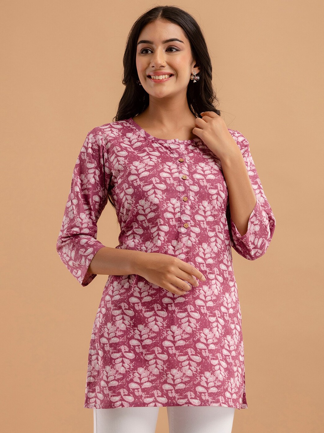 

FERANOID Ethnic Motifs Printed Pure Cotton Kurti, Mauve