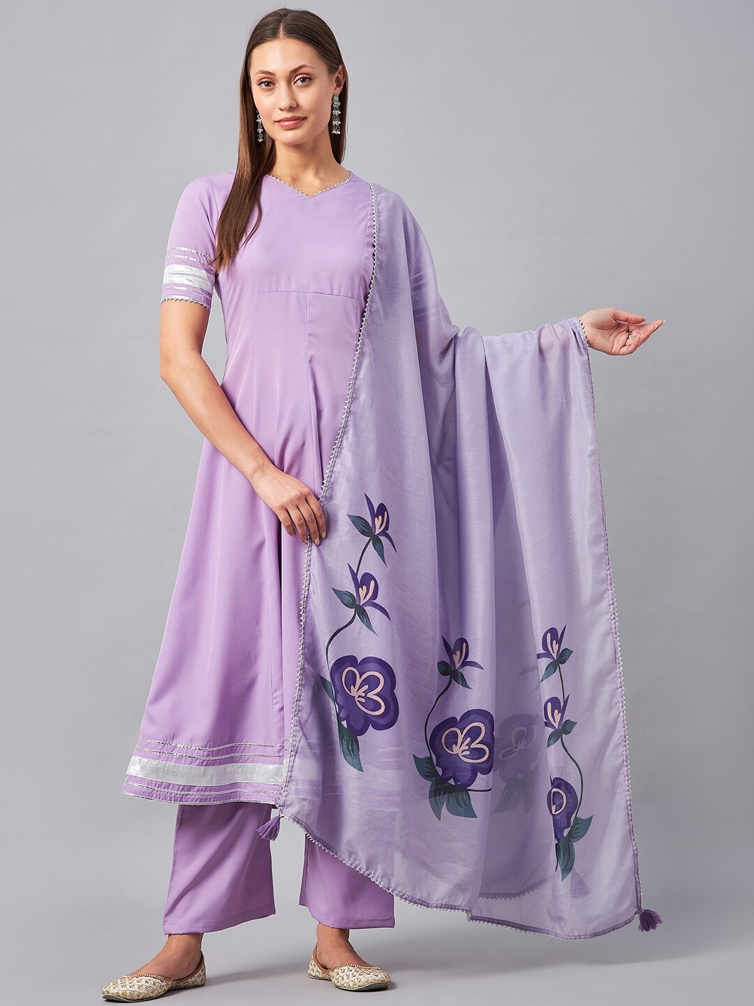 

Azira Regular Gotta Patti Straight Kurta With Palazzos & Dupatta, Lavender