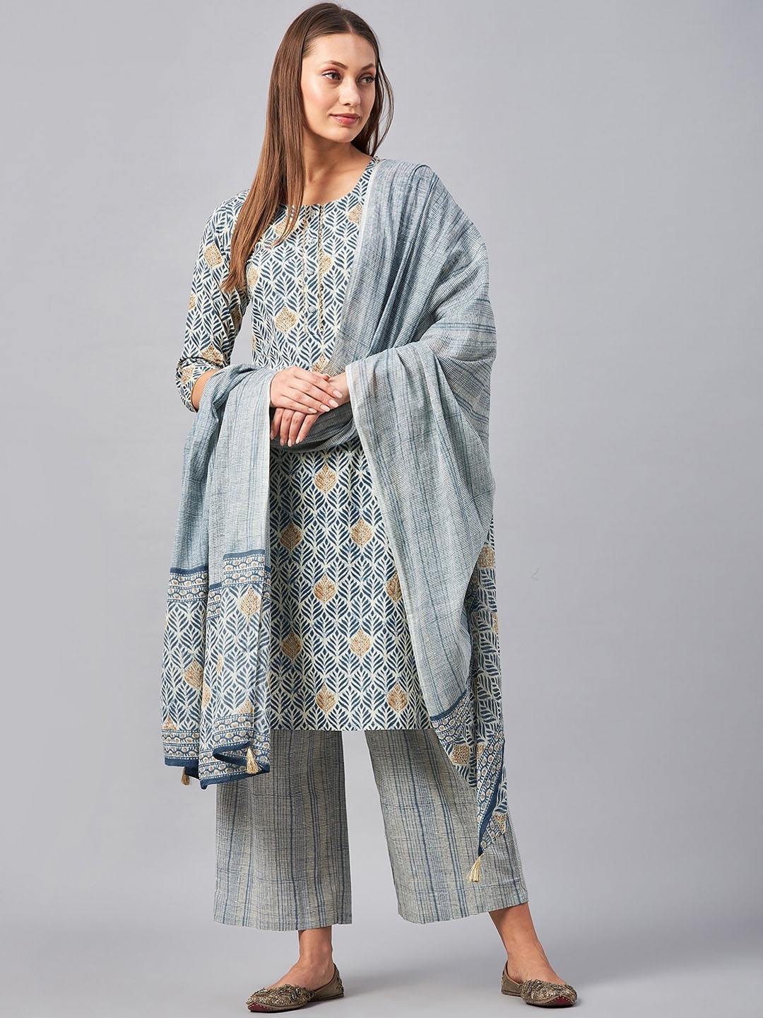 

Azira Floral Printed Gotta Patti Pure Cotton Straight Kurta With Palazzos & Dupatta, Blue