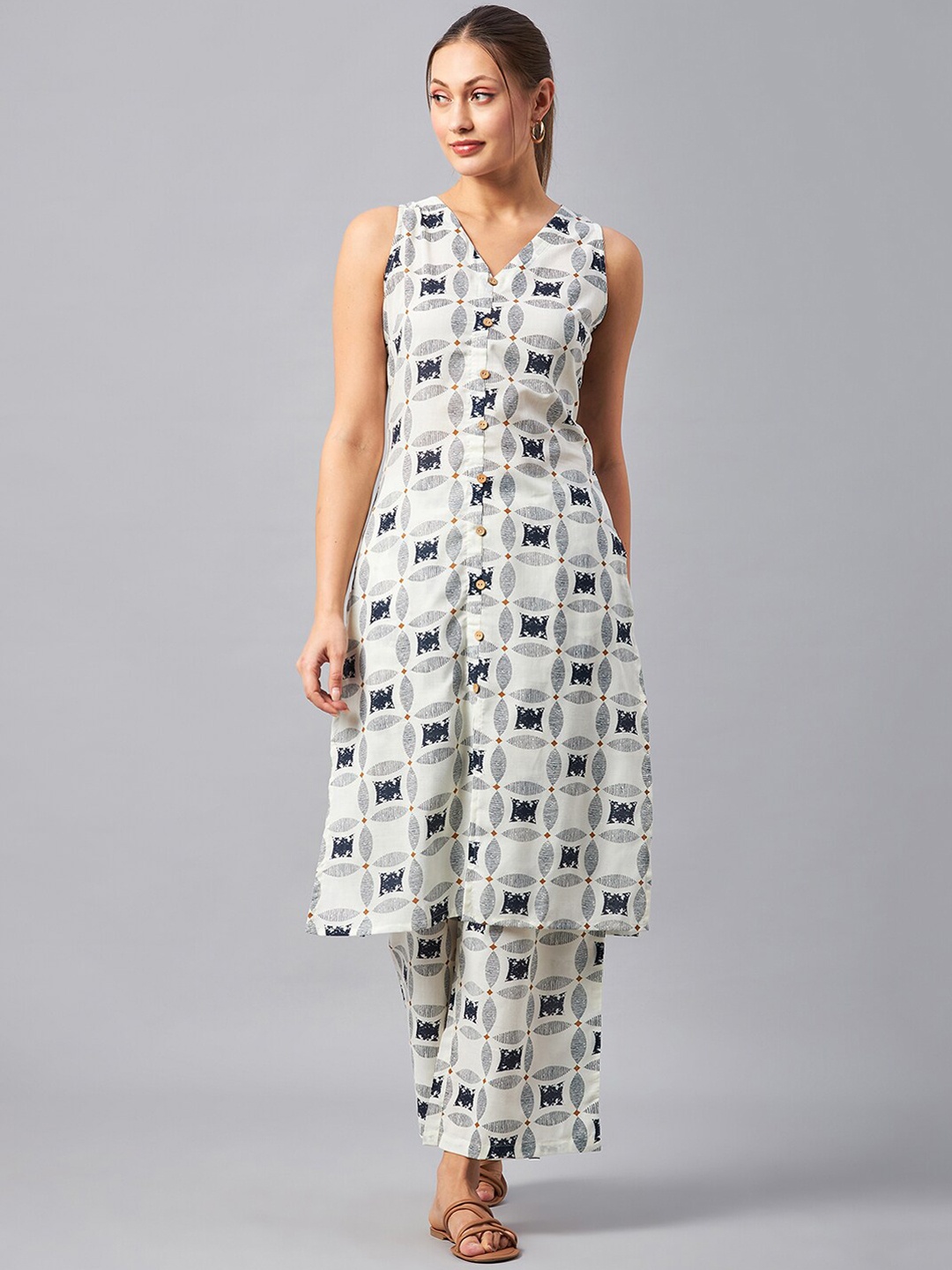 

Azira Geometric Printed Regular Pure Cotton Straight Kurta With Palazzos, Off white