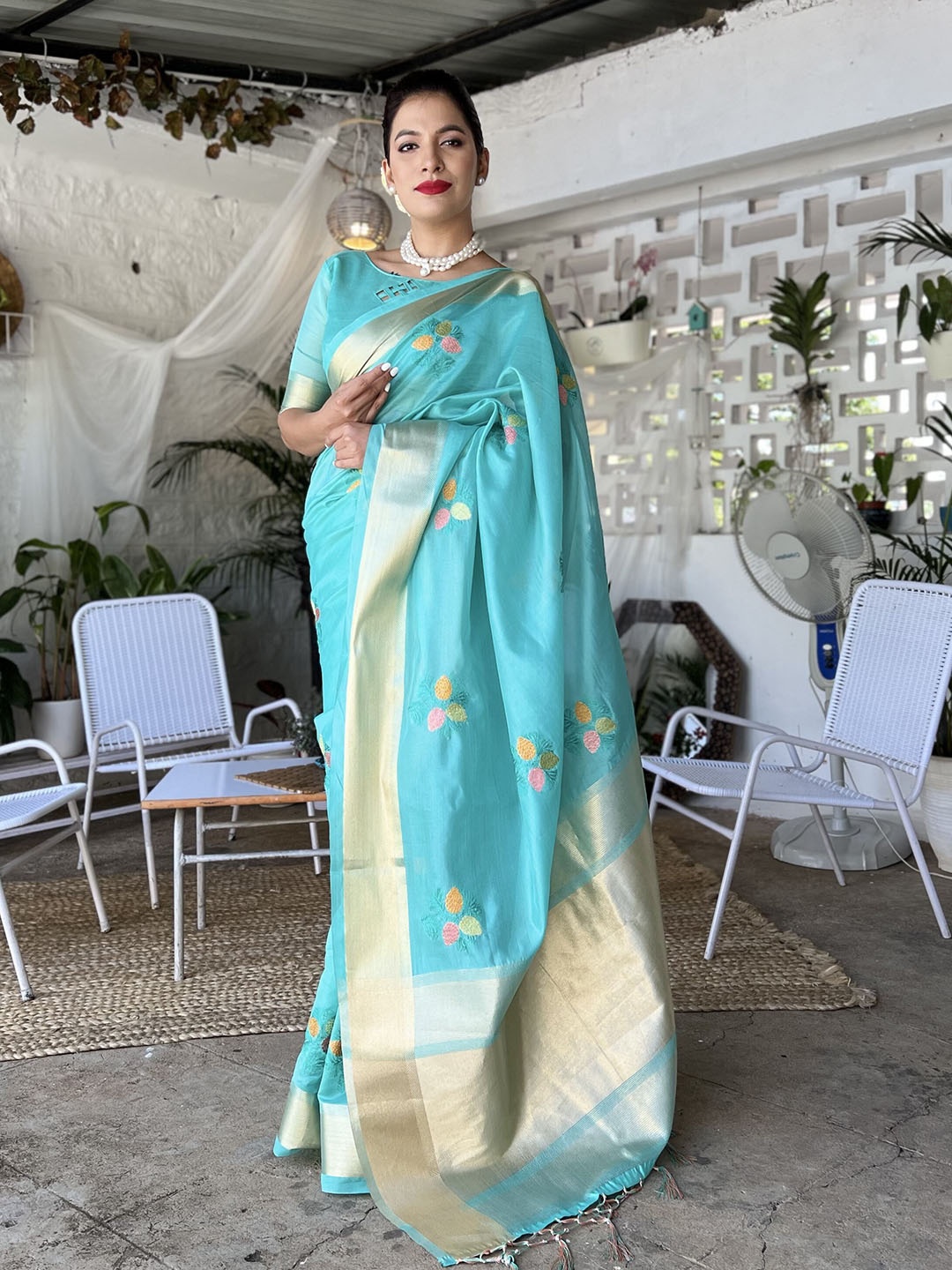 

Mitera Turquoise Blue & Pink Floral Embroidered Zari Organza Banarasi Saree