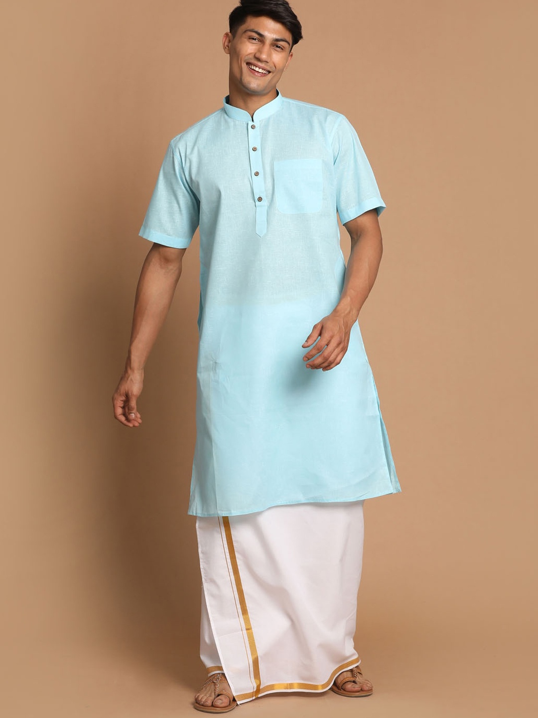 

VASTRAMAY Men Solid Regular Kurta And Mundu, Blue