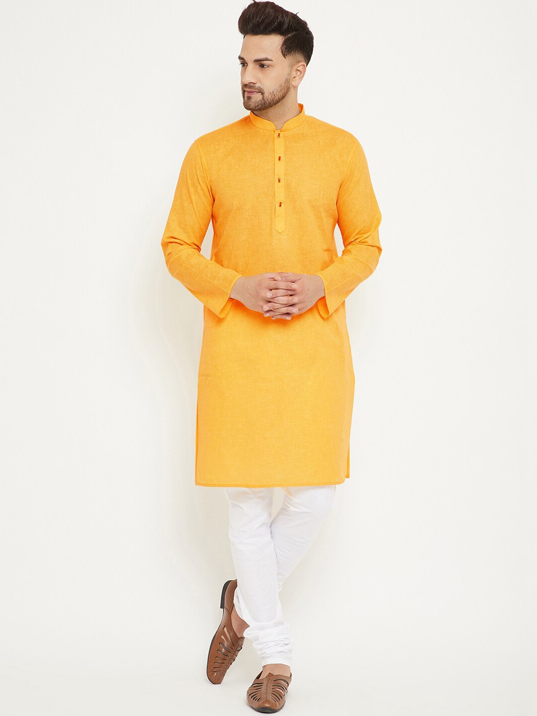 

VASTRAMAY Men Solid Regular Kurta with Churidar, Yellow