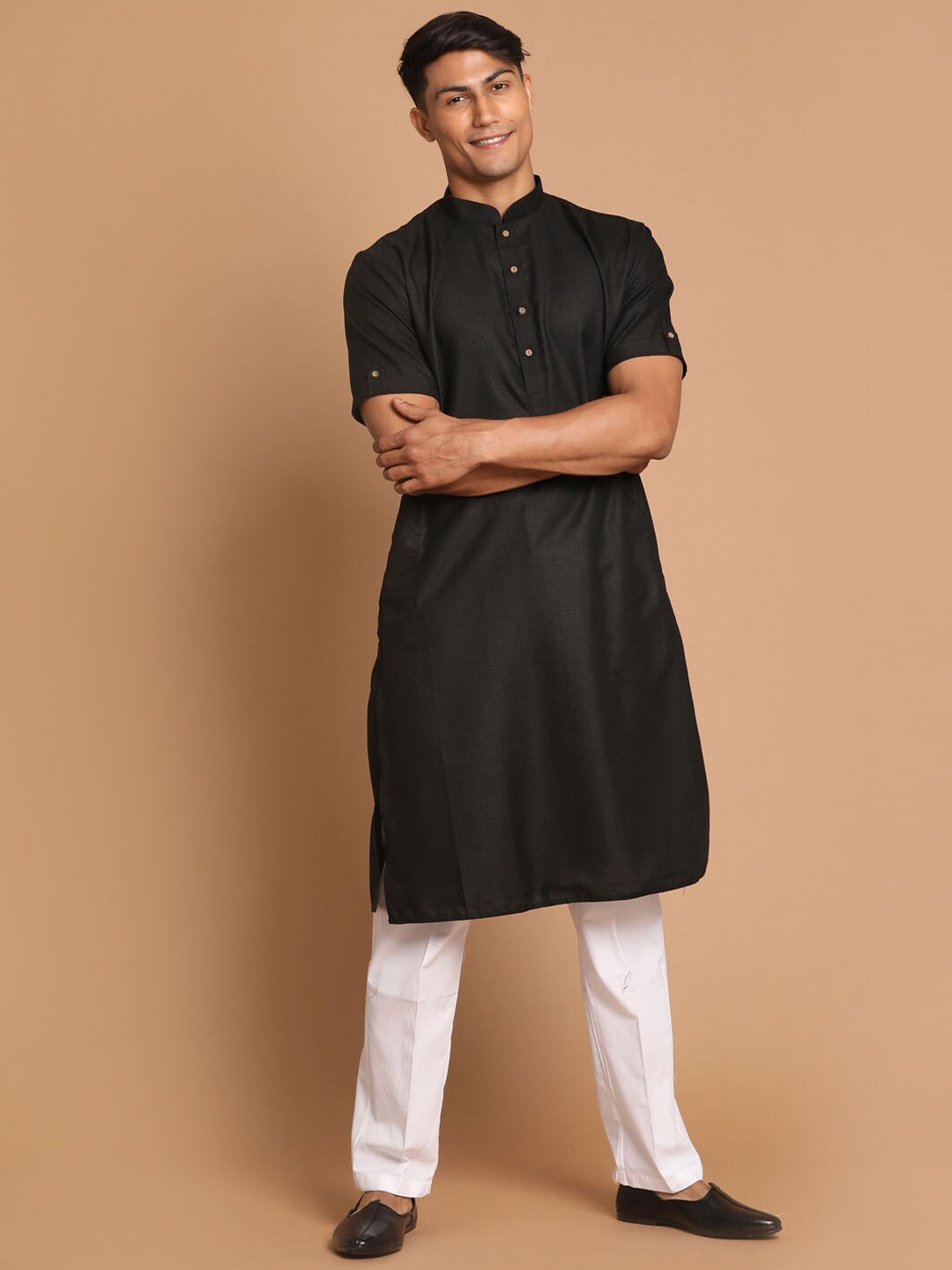 

VASTRAMAY Men Solid Regular Kurta with Pyjamas, Black