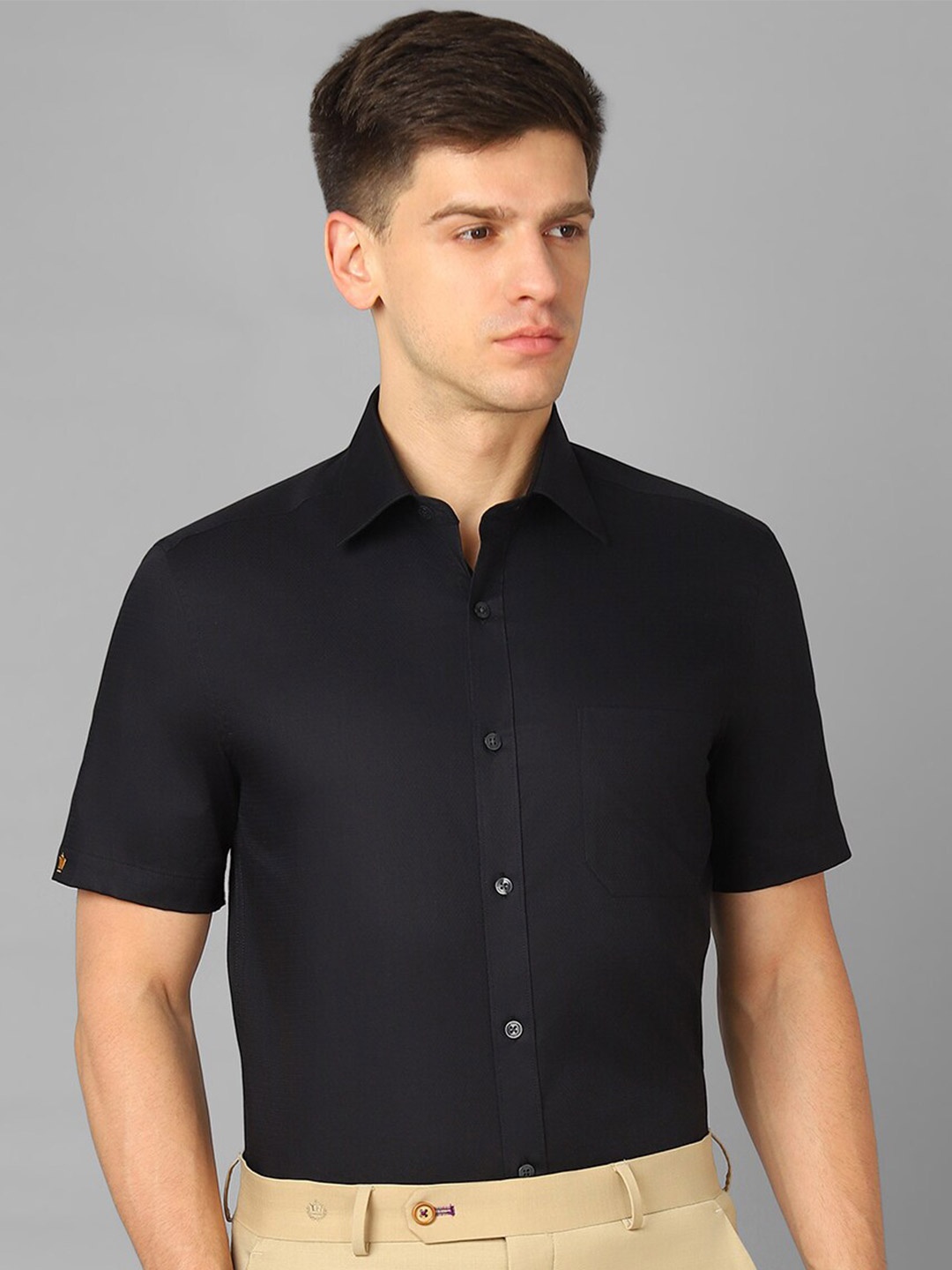 

Louis Philippe Textured Classic Fit Opaque Pure Cotton Formal Shirt, Black