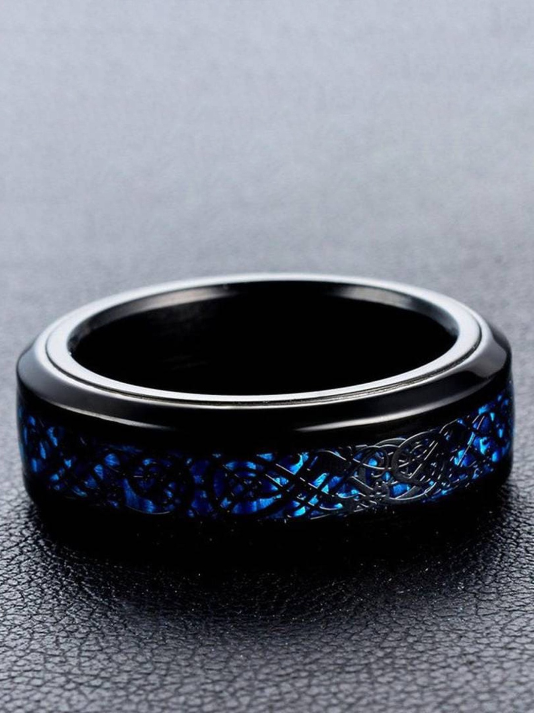 

KARISHMA KREATIONS Celtic Engraved Dragon Finger Ring, Blue