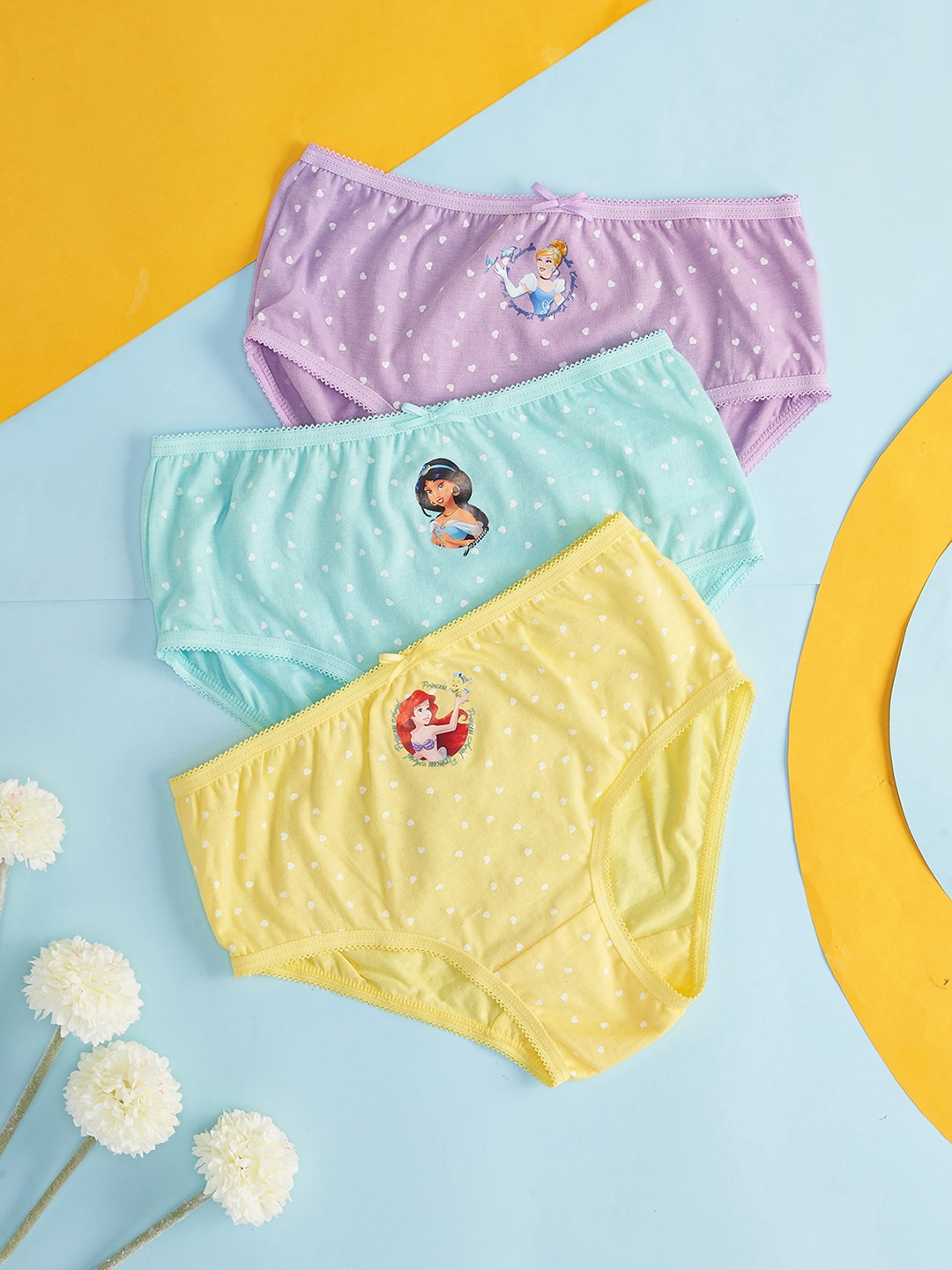 

Pantaloons Junior Girls Pack Of 3 Printed Cotton Basic Briefs, Yellow