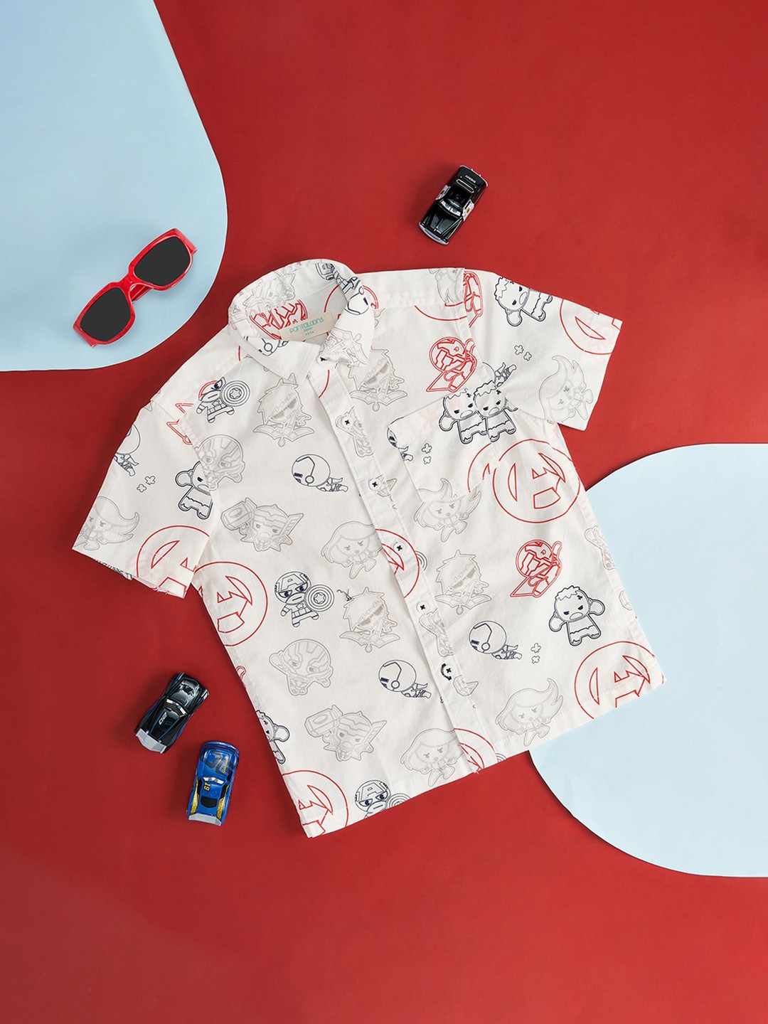 

Pantaloons Junior Boys Avengers Printed Cotton Casual Shirt, White