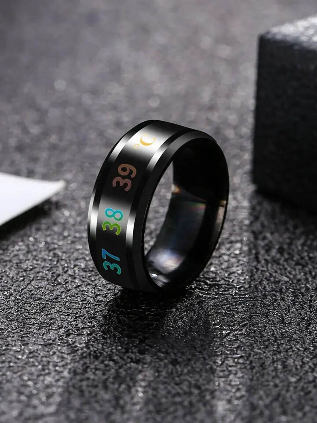 

KARISHMA KREATIONS Stainless Steel Temperature Finger Ring, Black