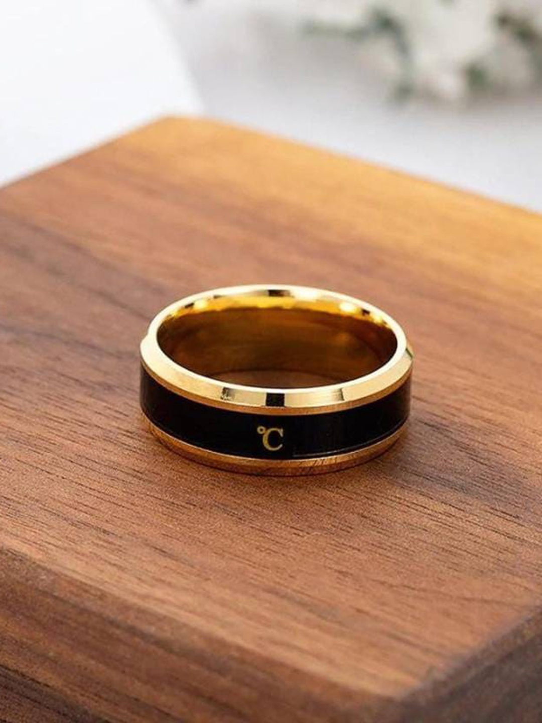 

KARISHMA KREATIONS Gold-Plated Temperature Finger Ring