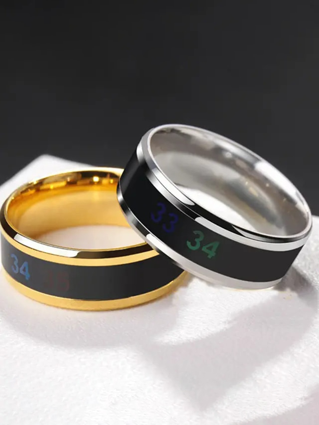 

KARISHMA KREATIONS Set of 2 Silver-Plated Adjustable Temprature Finger Ring