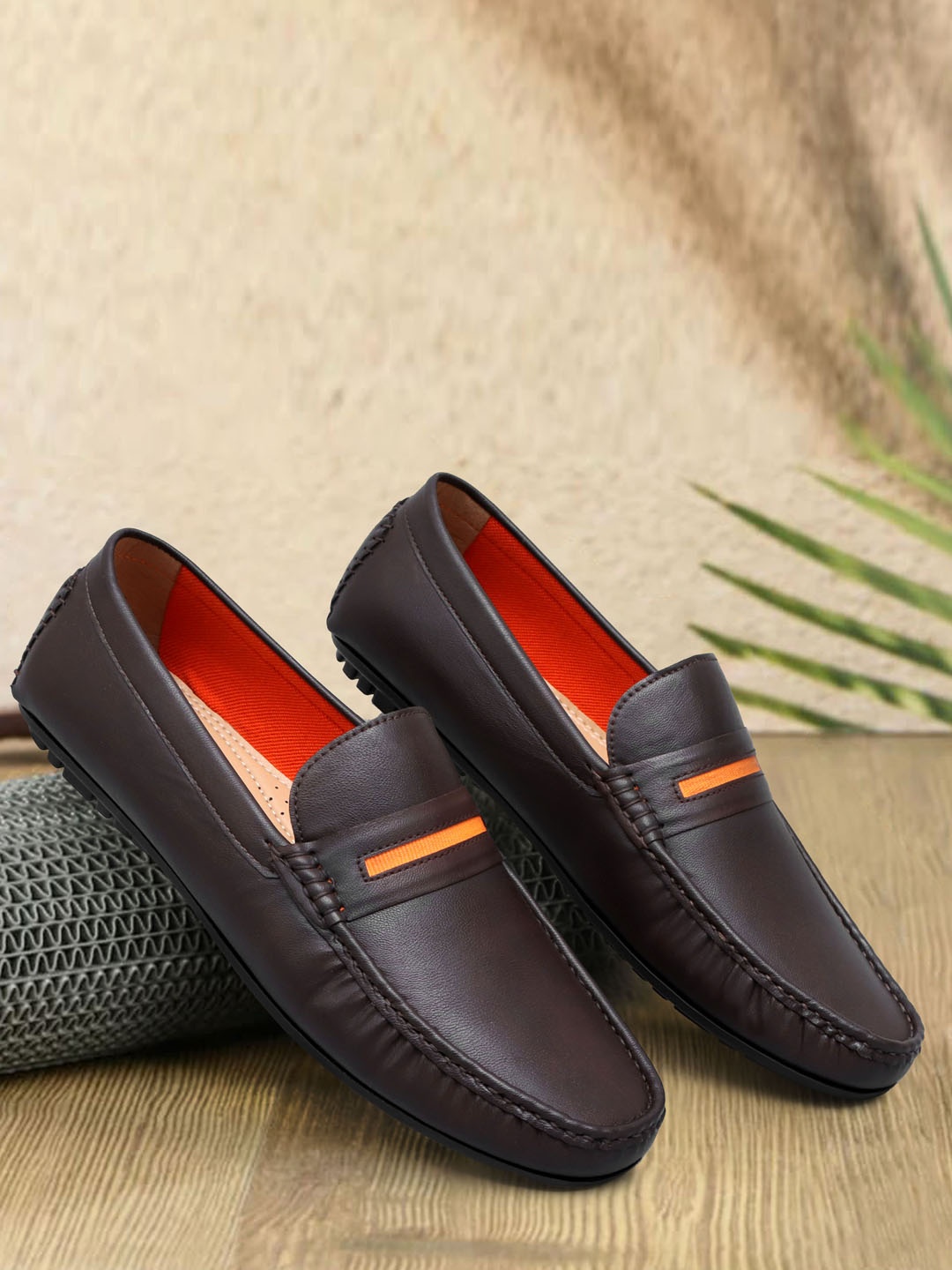 

Mast & Harbour Men Brown Textured Lightweight Penny Loafers