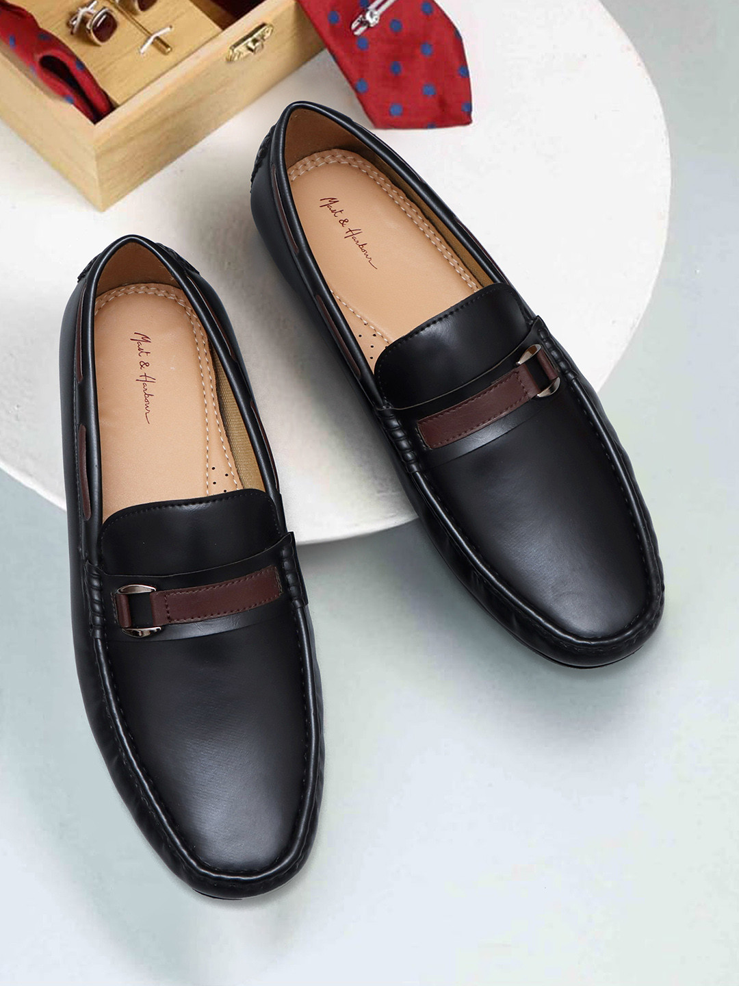 

Mast & Harbour Men Black & Brown Embellished Lightweight Comfort Insole Horsebit Loafers