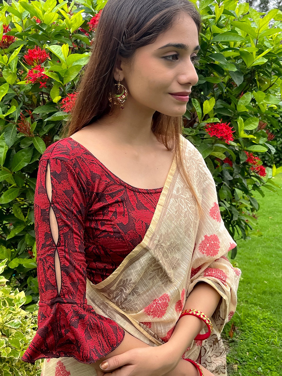 

Bindigasm's Advi Woven Ruffle Jacquard Stretchable Saree Blouse, Red