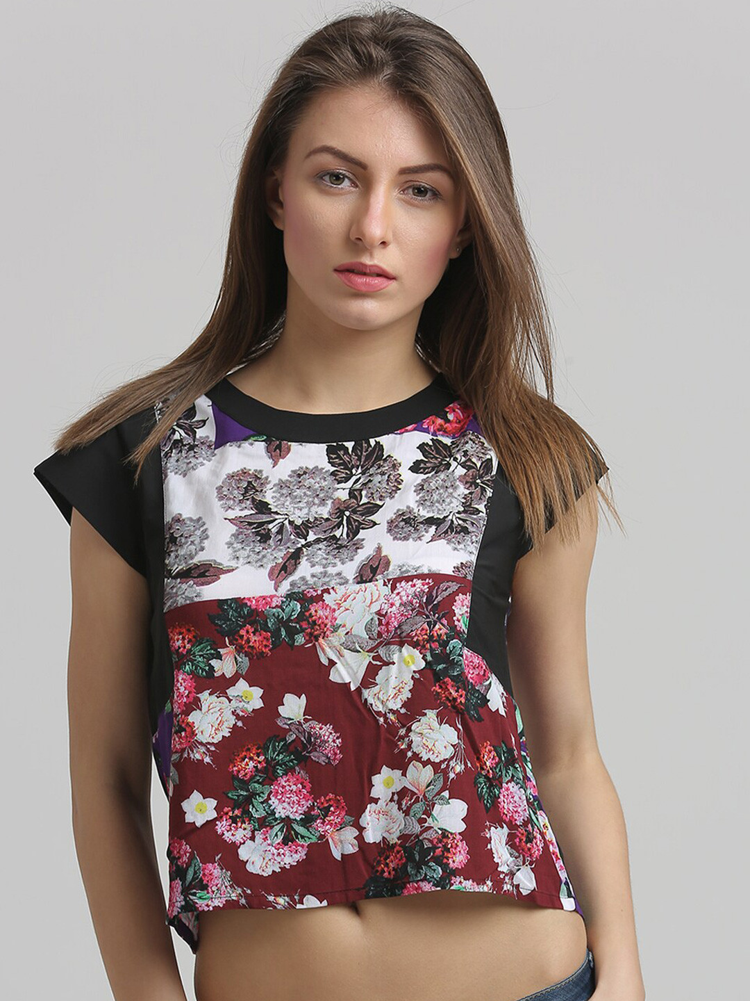 

Moda Elementi Black Floral Print Crop Top