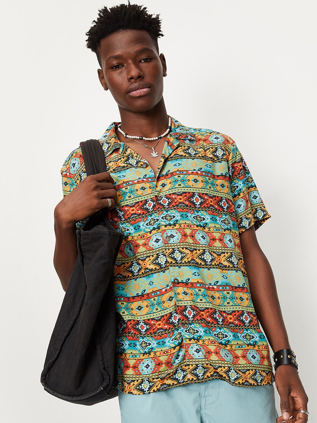 

max Aztek Printed Lapel Collar Casual Shirt, Orange