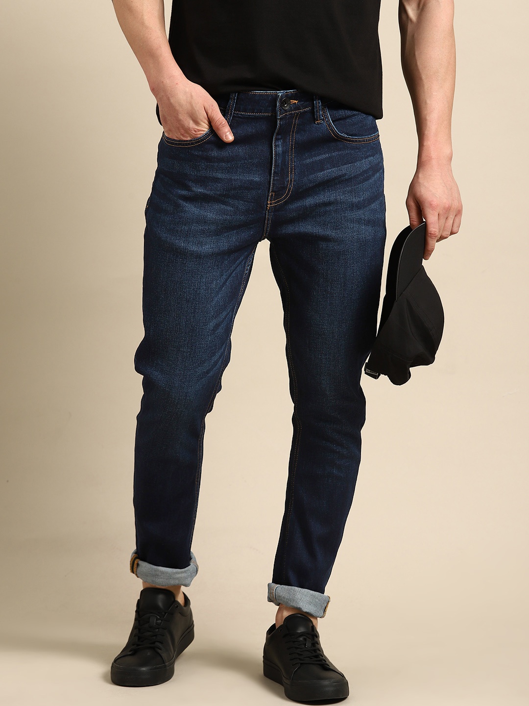 

United Colors of Benetton Men Carrot Fit Stretchable Jeans, Navy blue
