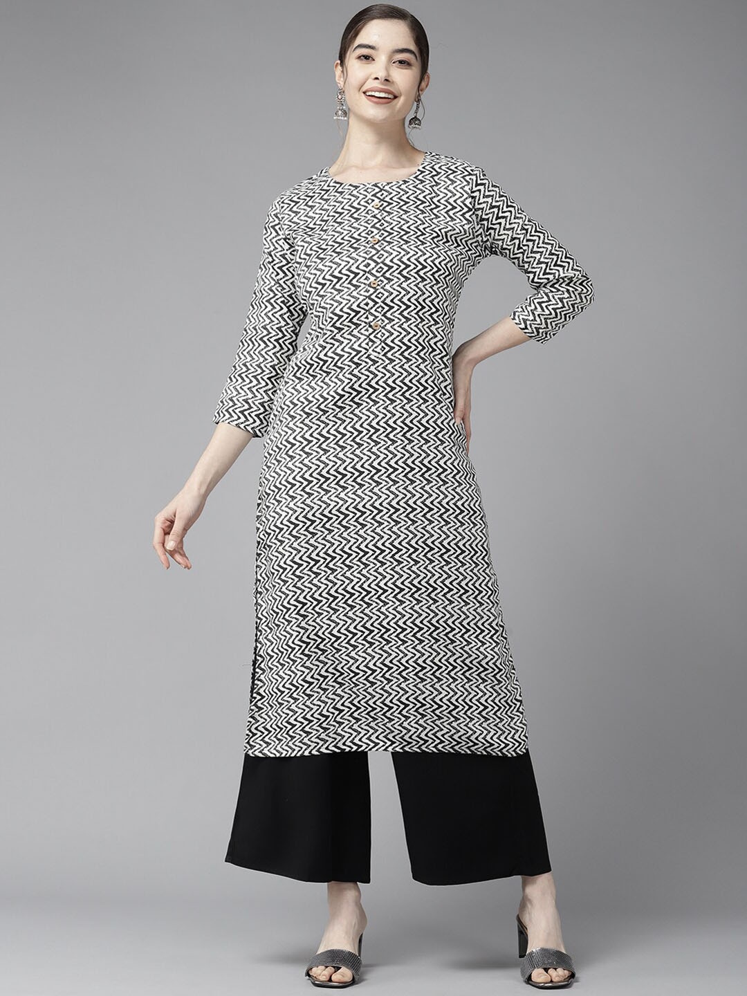 

BAESD Chevron Printed Straight Cotton Kurta, Black