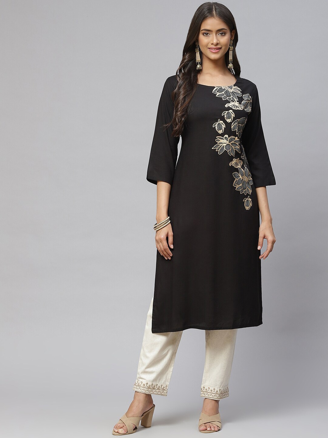 

BAESD Floral Printed Cotton Kurta, Black