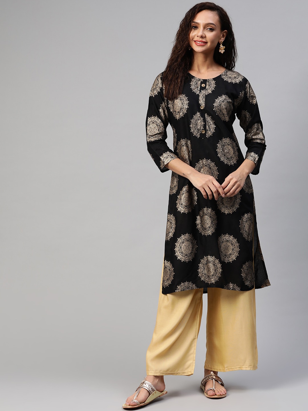 

BAESD Floral Printed Round Neck Cotton Kurta, Black