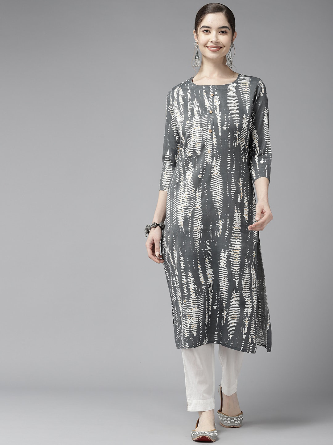 

BAESD Round Neck Abstract Printed Straight Cotton Kurta, Grey