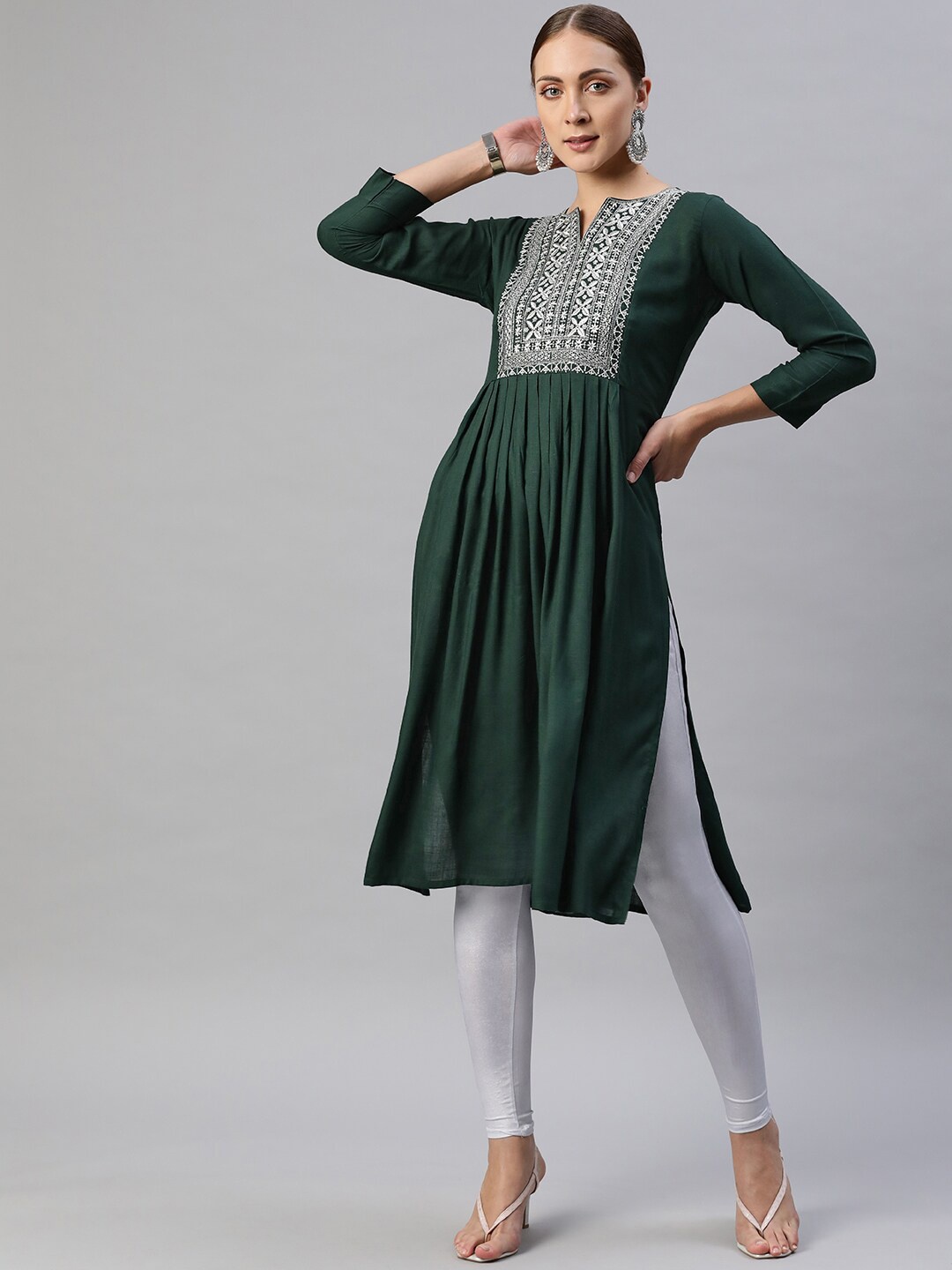 

BAESD Ethnic Motifs Yoke Design Thread Work Kurta, Green