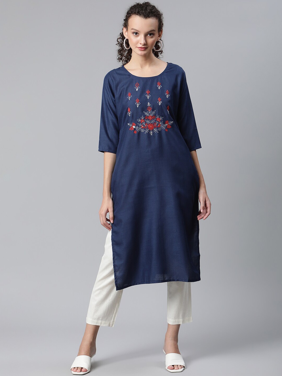 

BAESD Floral Embroidered Cotton Kurta, Navy blue