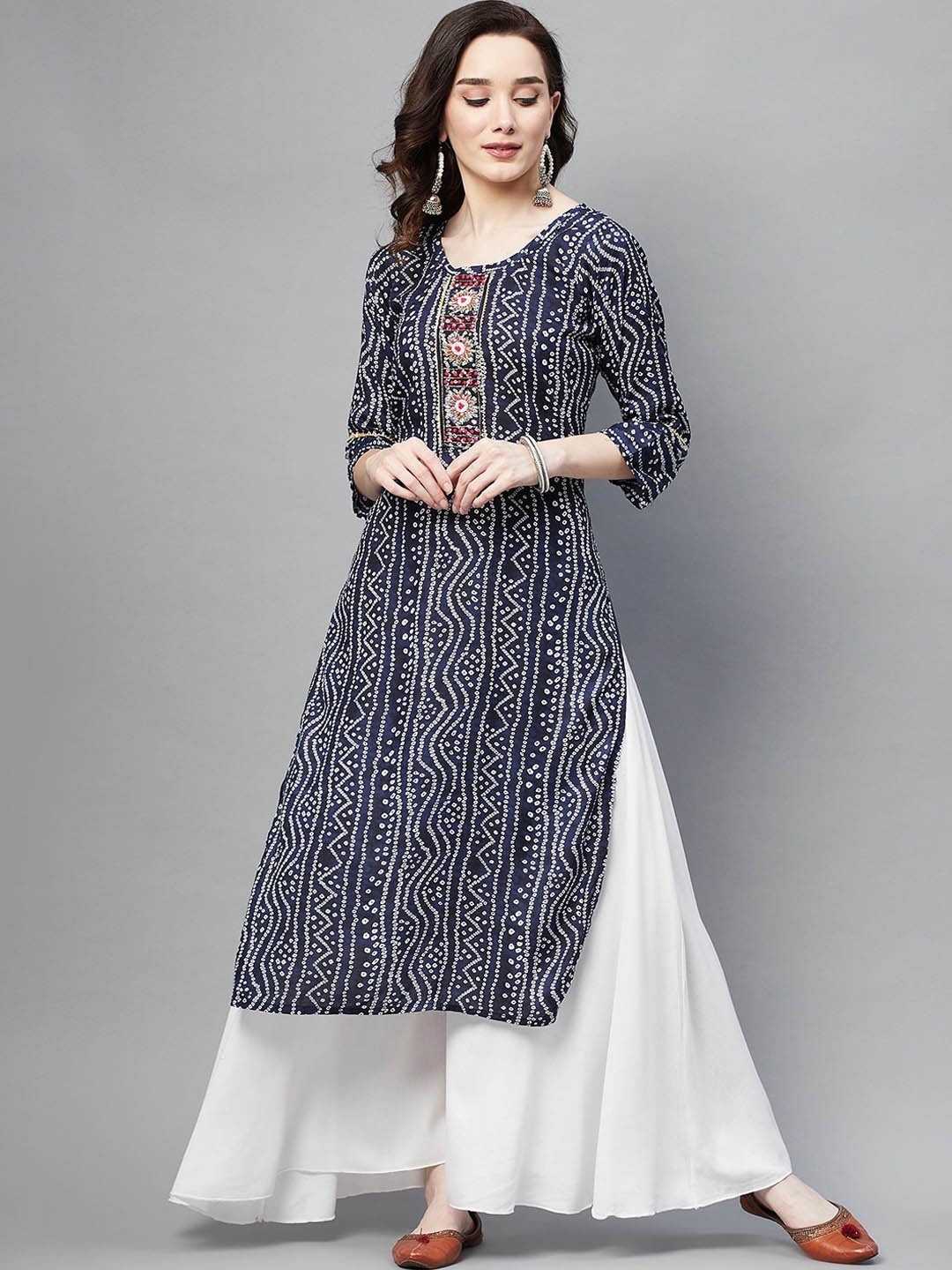 

BAESD Bandhani Printed Gotta Patti Straight Cotton Kurta, Blue