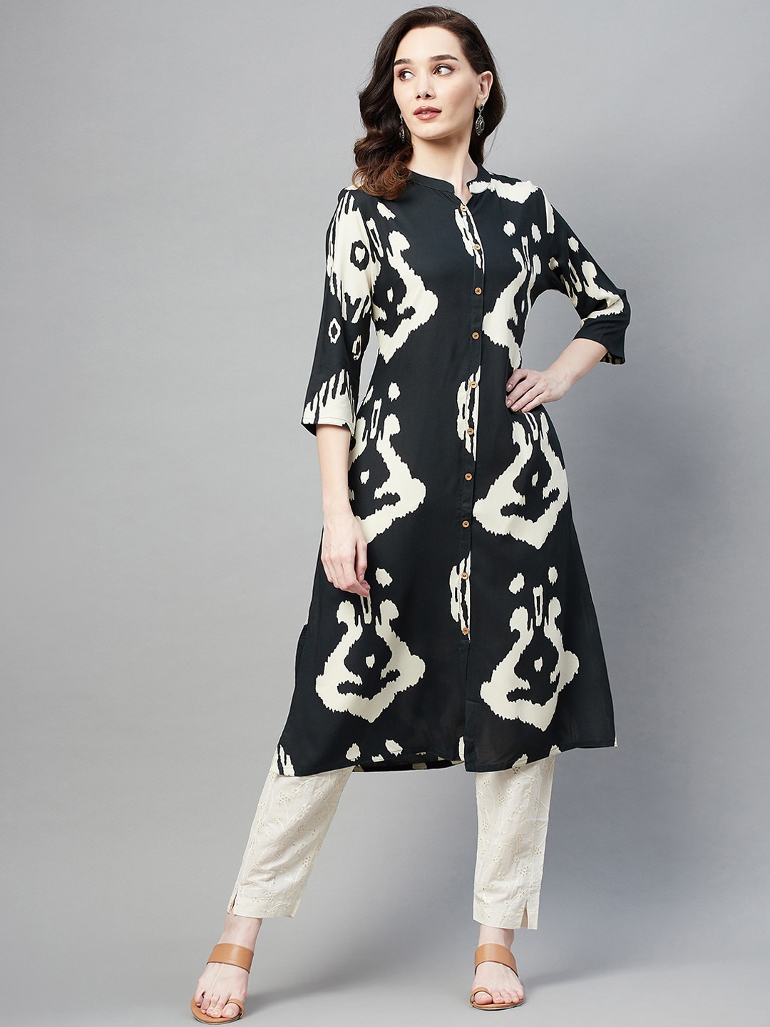 

BAESD Ethnic Motif Printed Mandarin Collar Cotton Straight Kurta, Black