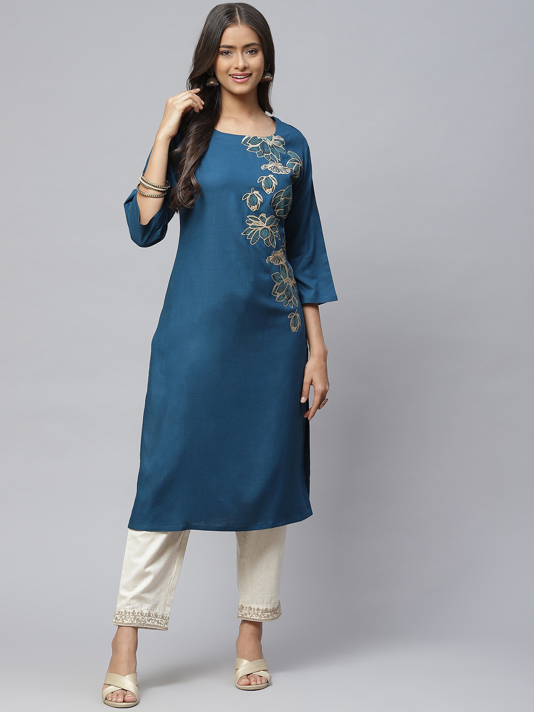 

BAESD Floral Printed Cotton Kurta, Blue