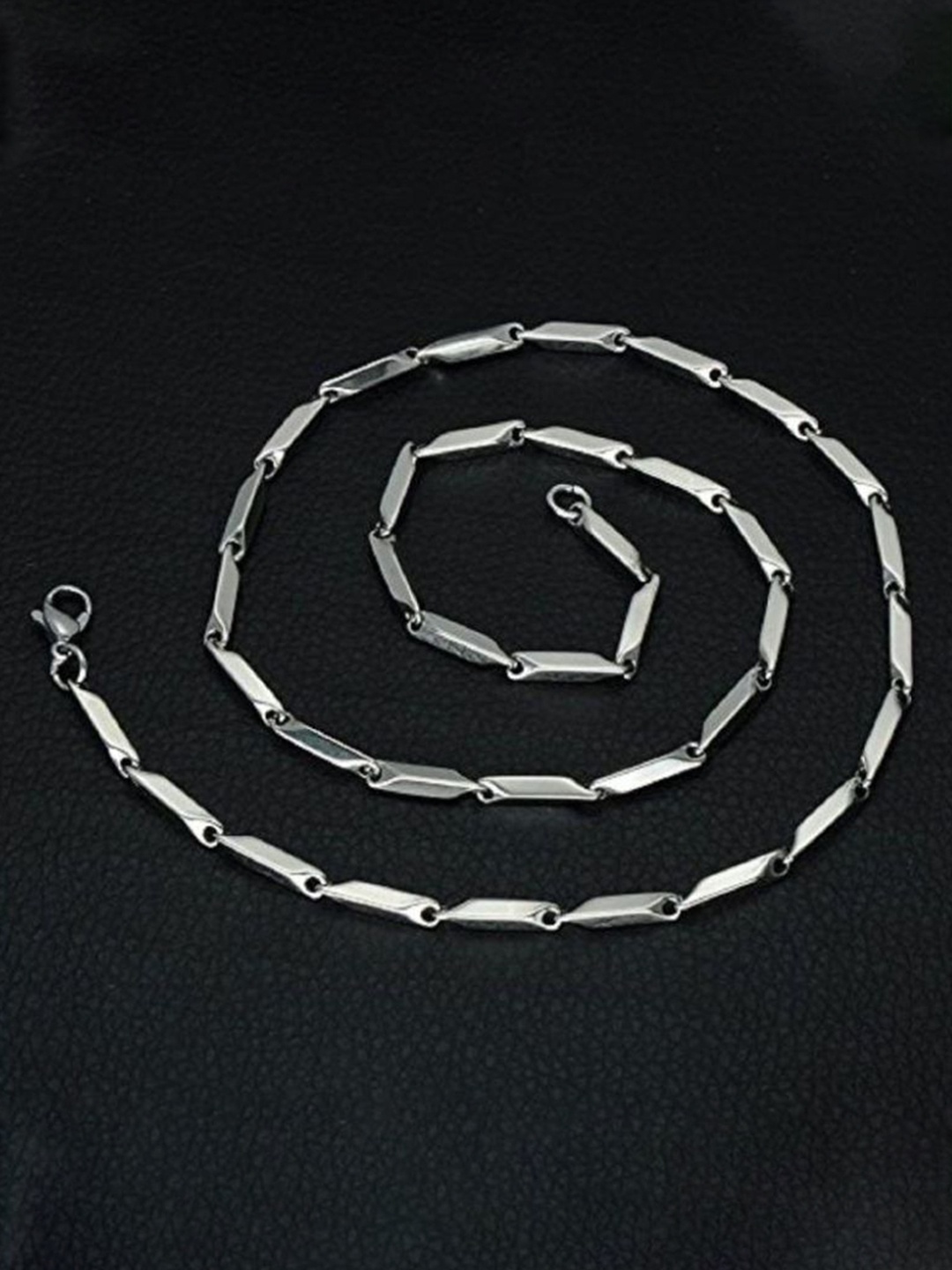 

MEENAZ Men Silver-Toned Silver-Plated Chain