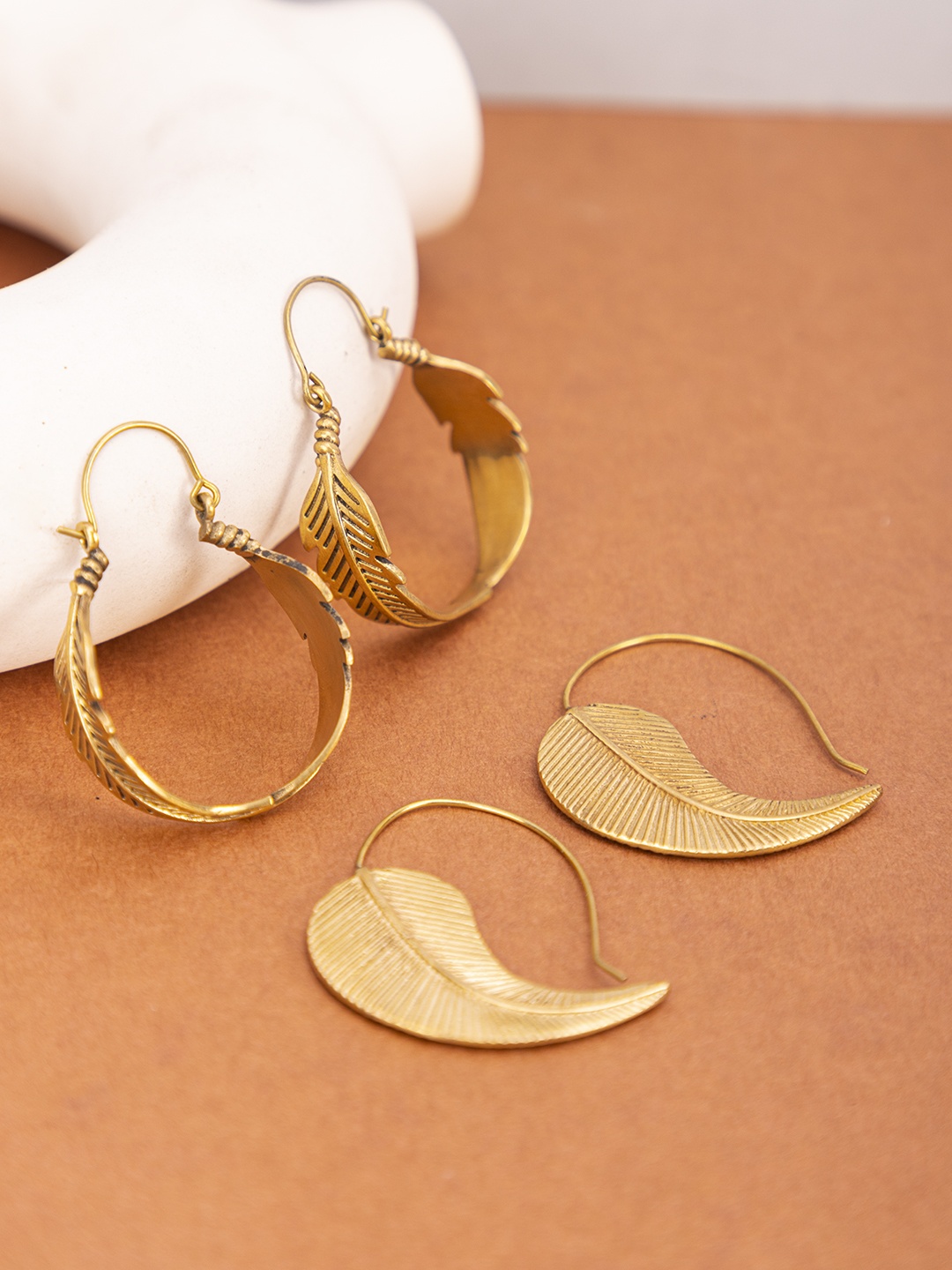 

Studio One Love Set of 2 Gold-Plated Contemporary Hoop Earrings